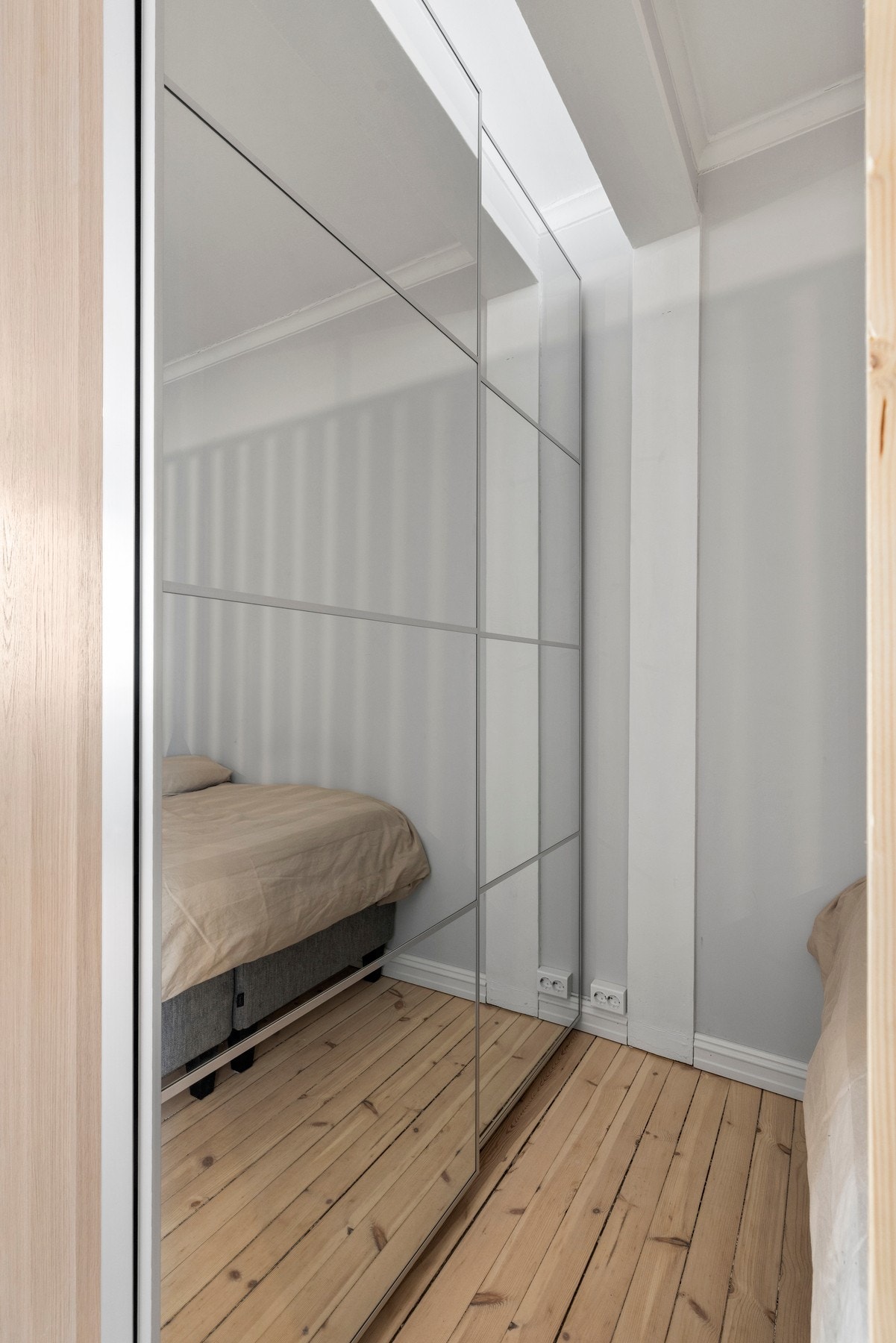 Det medfølger en praktisk PAX-garderobe. Galleribilde