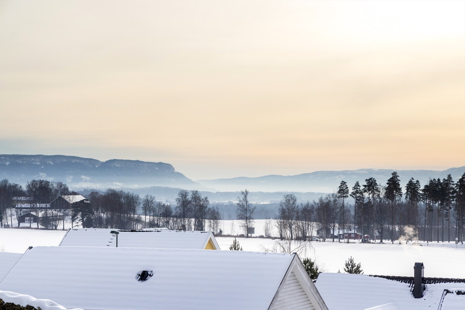 Fra eiendommen er det flott utsikt. Galleribilde