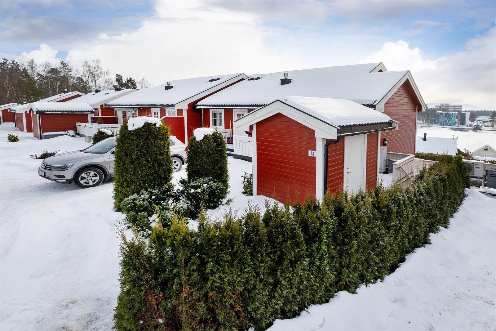 Til leiligheten hører også en utebod for ekstra oppbevaring. Galleribilde