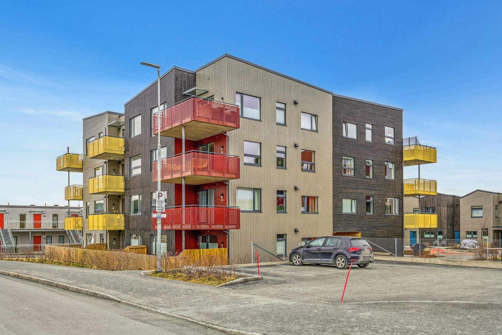 Sameiet har samarbeid med vaktmestertjenester, som gir et enkelt og vedlikeholdsfritt boforhold. Galleribilde