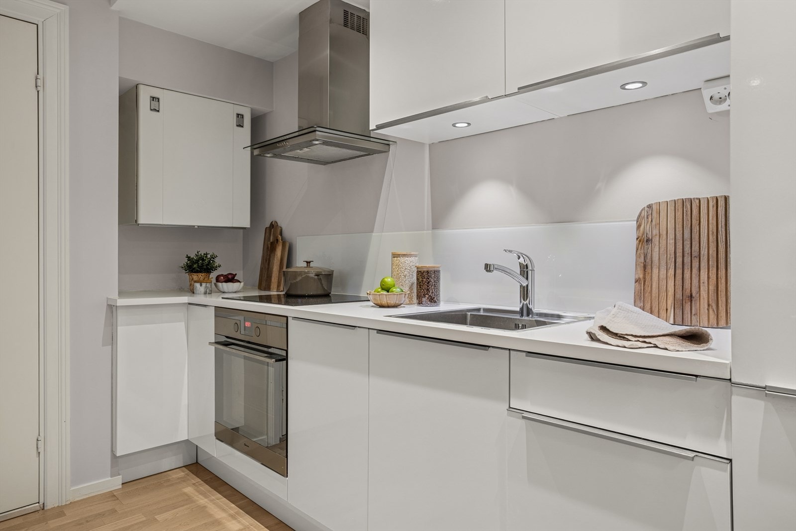 Leiligheten har balansert ventilasjon fra Flexit, som sikrer et godt inneklima. Galleribilde