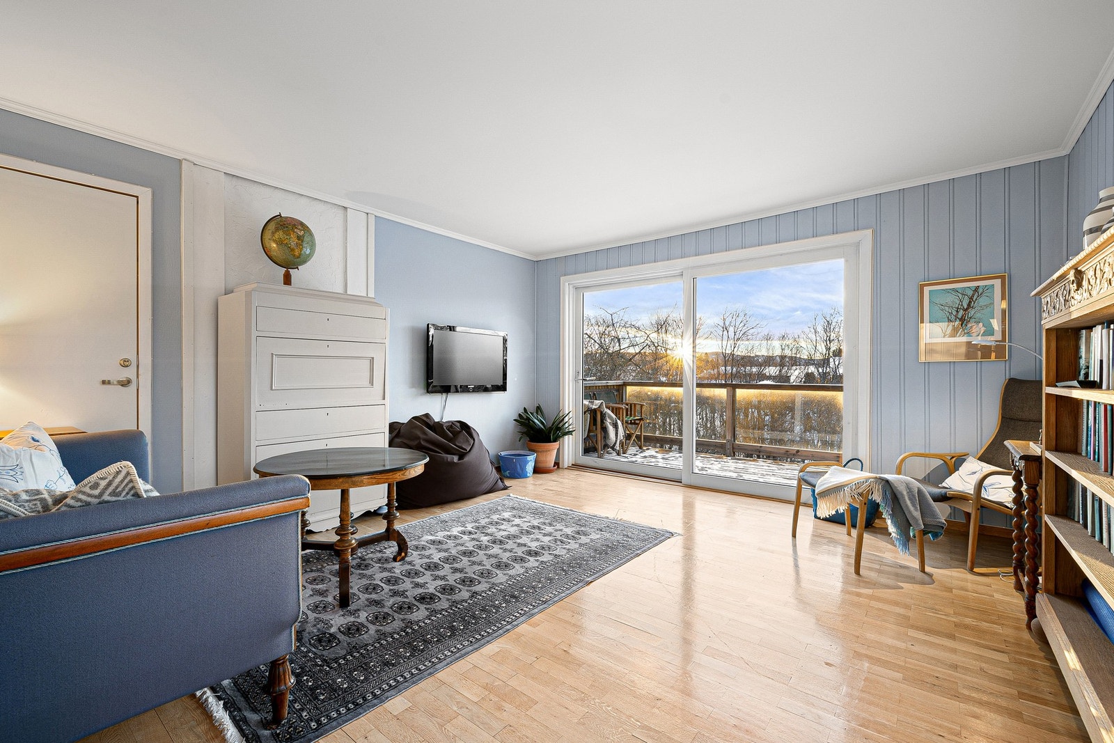 Et allsidig rom med flere bruksområder for både store og små. Galleribilde