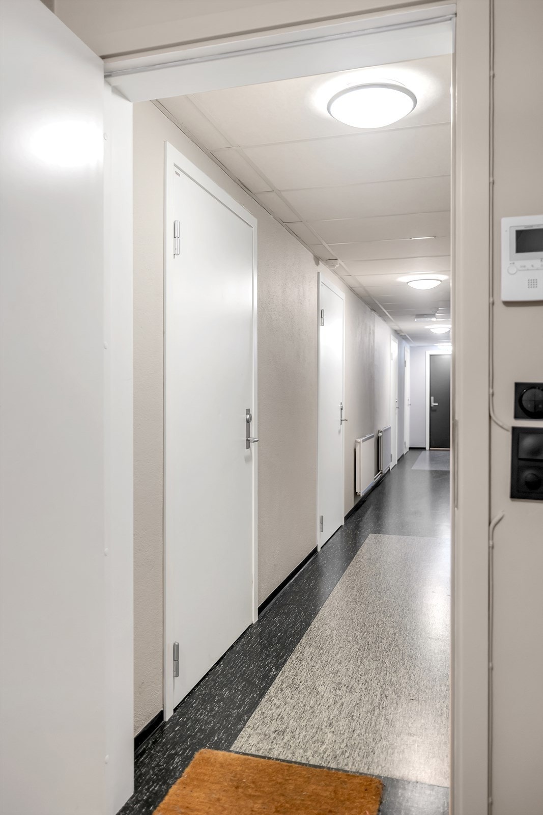 Tilgang til praktisk bod på 4 kvm rett utenfor leiligheten. Galleribilde