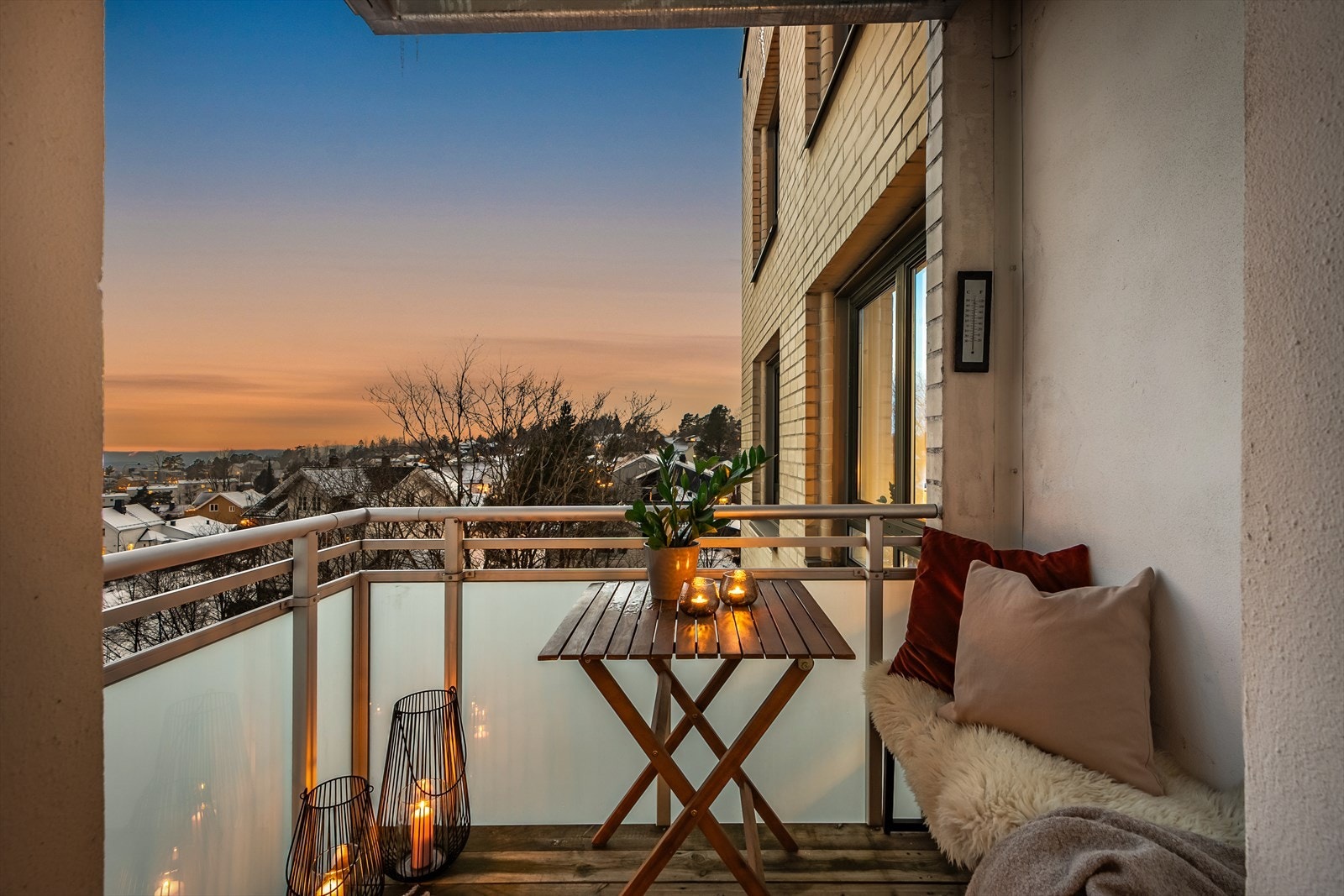Her kan du nyte sene sommerkvelder på egen balkong. Galleribilde