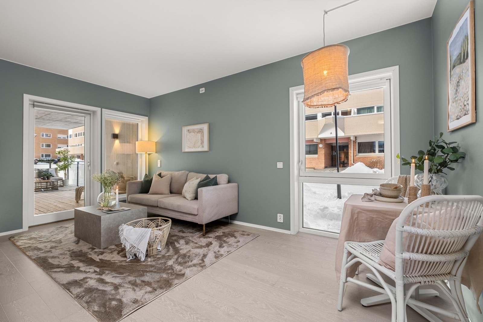 Elisabet Aass v/ EiendomsMegler 1 har gleden av å presentere denne lekre leiligheten i Fjøsmestervegen 7A! Foto: Interiørfoto, Michael Eid. Galleribilde