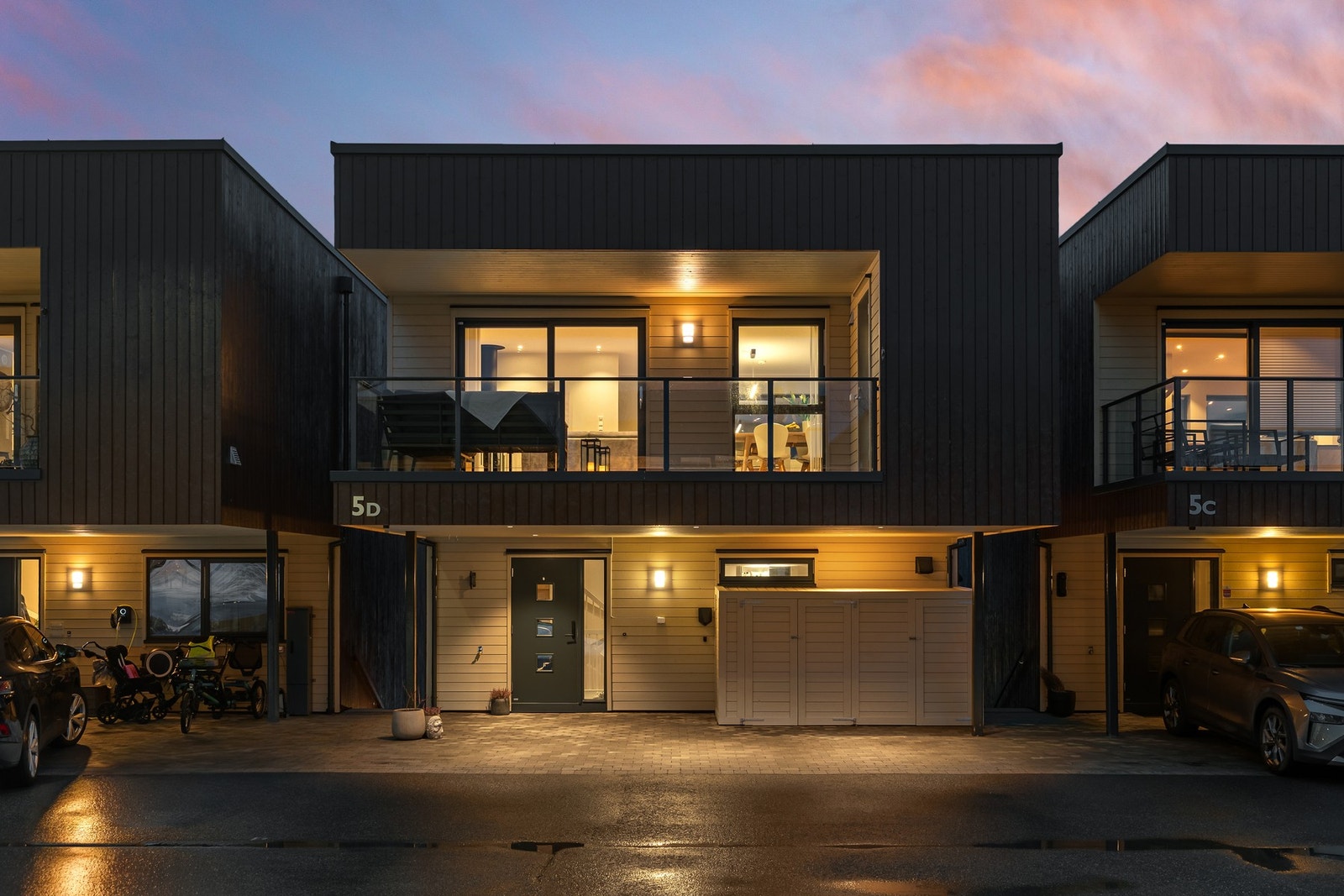 EIE eiendomsmegling ved Simon Aasen har gleden av å presentere Sveo 5D! (Foto: Alexander Vie) Galleribilde