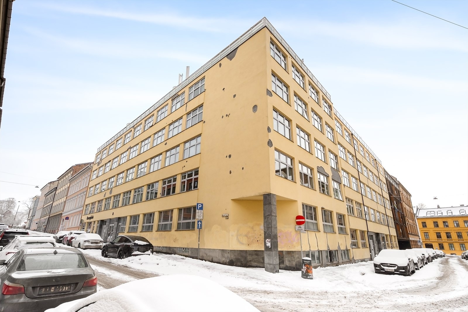 Fasade. Galleribilde