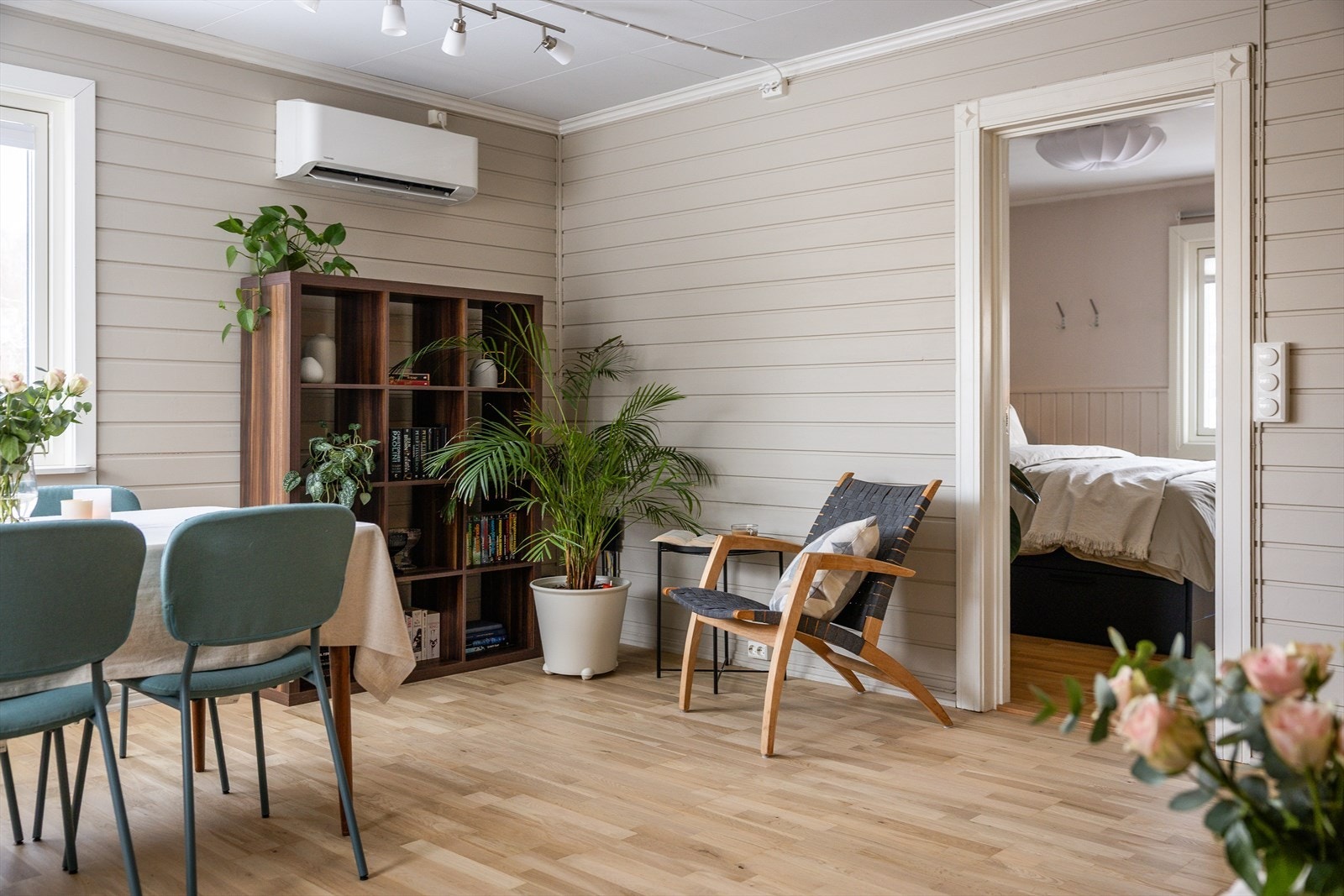 Varmepumpe ble installert i 2016, og det ble utført service i 2025. Galleribilde