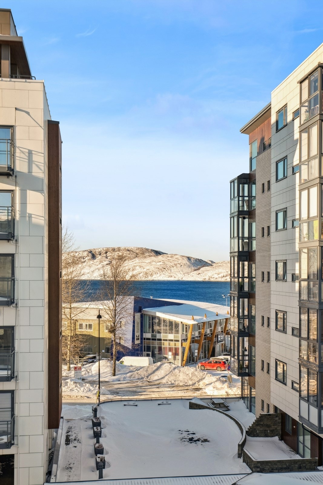 Prinsens gate 83 har en sentrumsnær beliggenhet med gangavstand til alle daglige nødvendigheter. Galleribilde