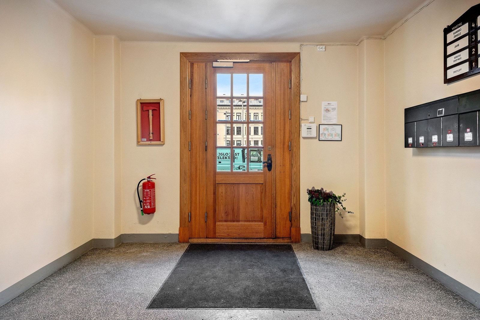 Felles inngangsparti Galleribilde