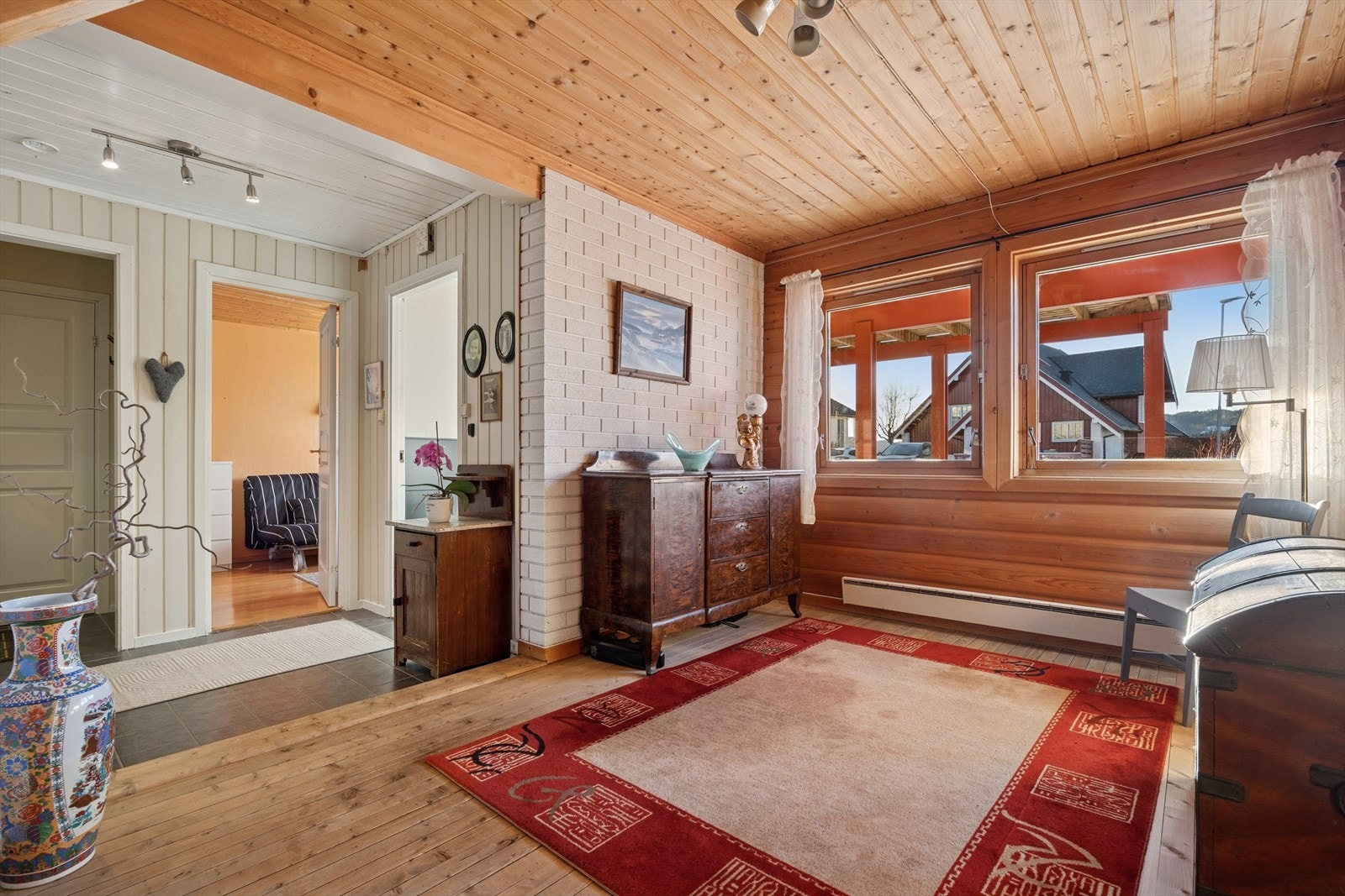 Kjellerstuen er målt til 22 kvm. Galleribilde