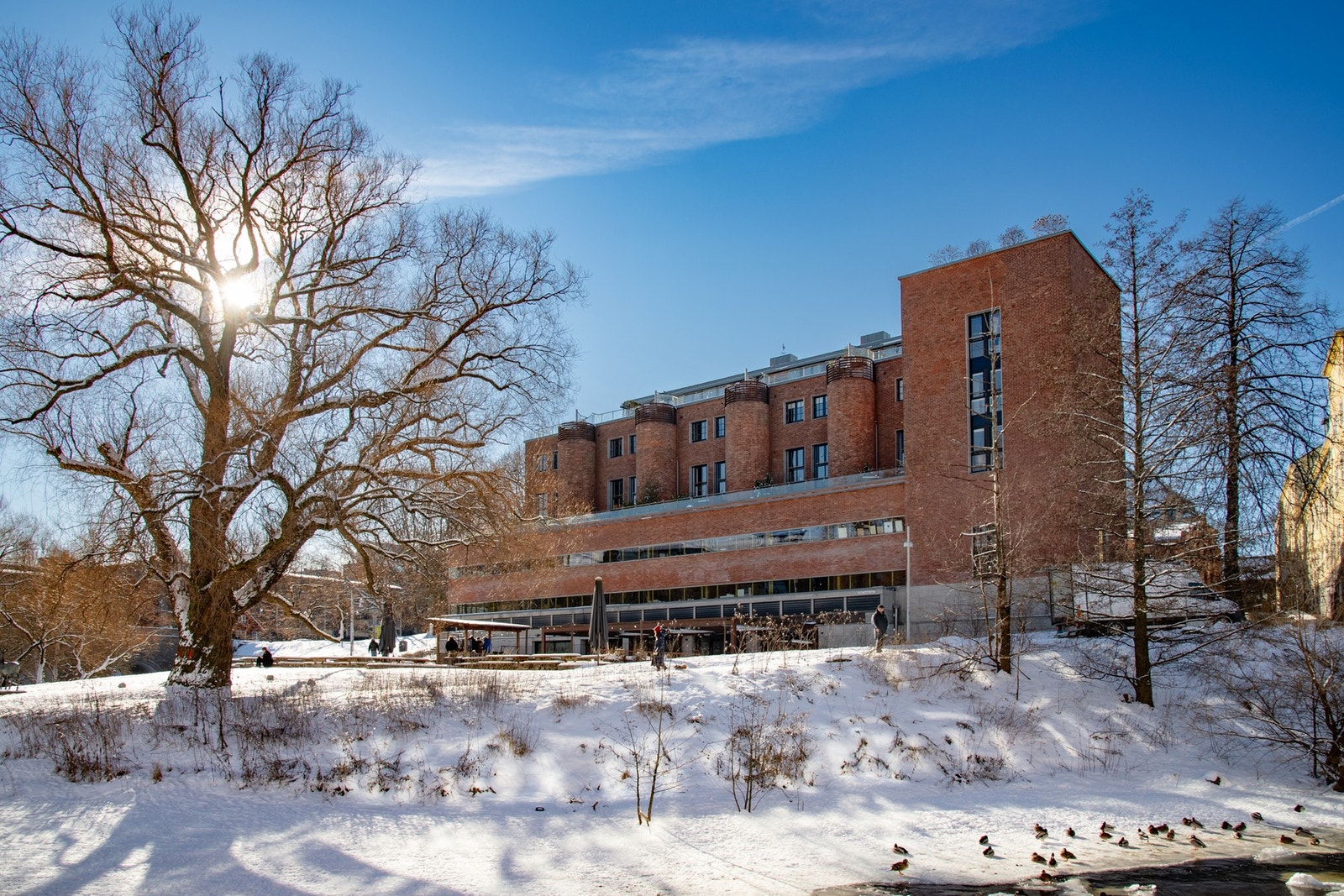Attraktiv og unik beliggenhet med Akerselva som nærmeste nabo. Galleribilde