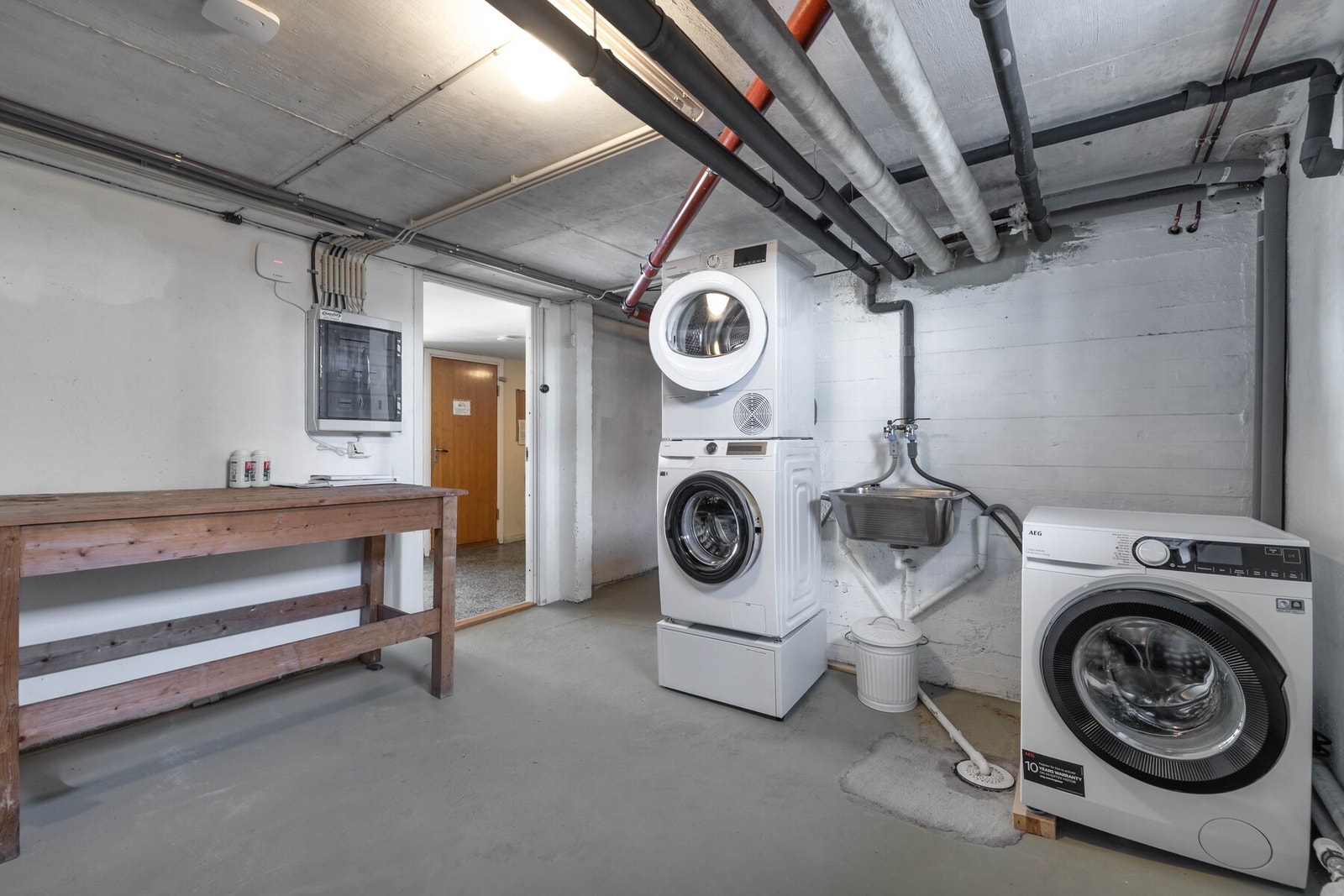 Det er fellesvaskeri i byggets kjeller. Galleribilde