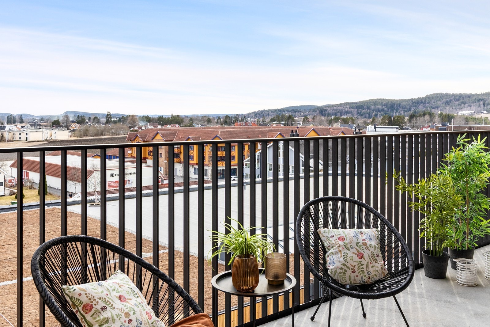 Her kan man nyte fine sommerdager Galleribilde