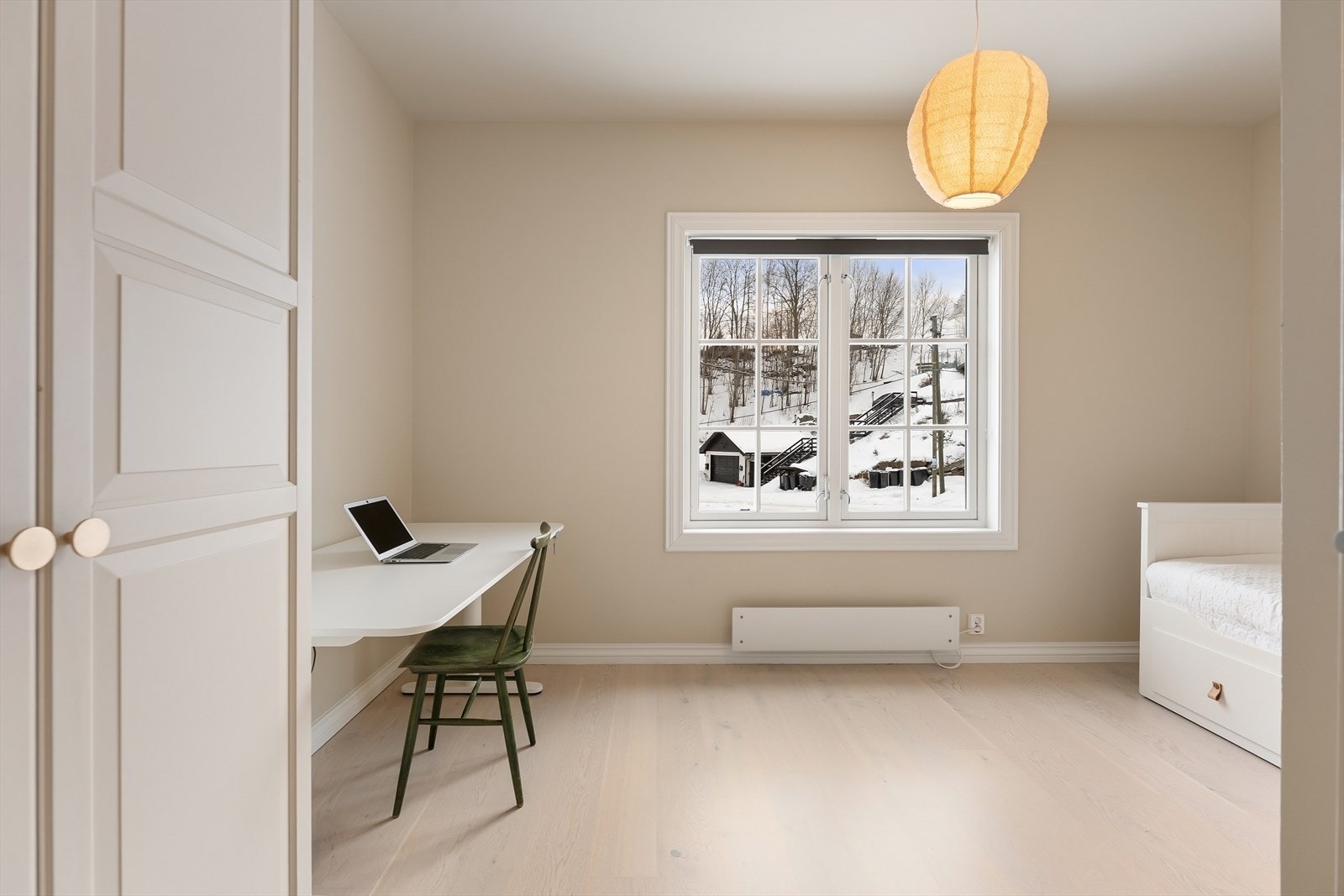 Soverommene har tilsvarende utførelse på farger og materialer. Galleribilde