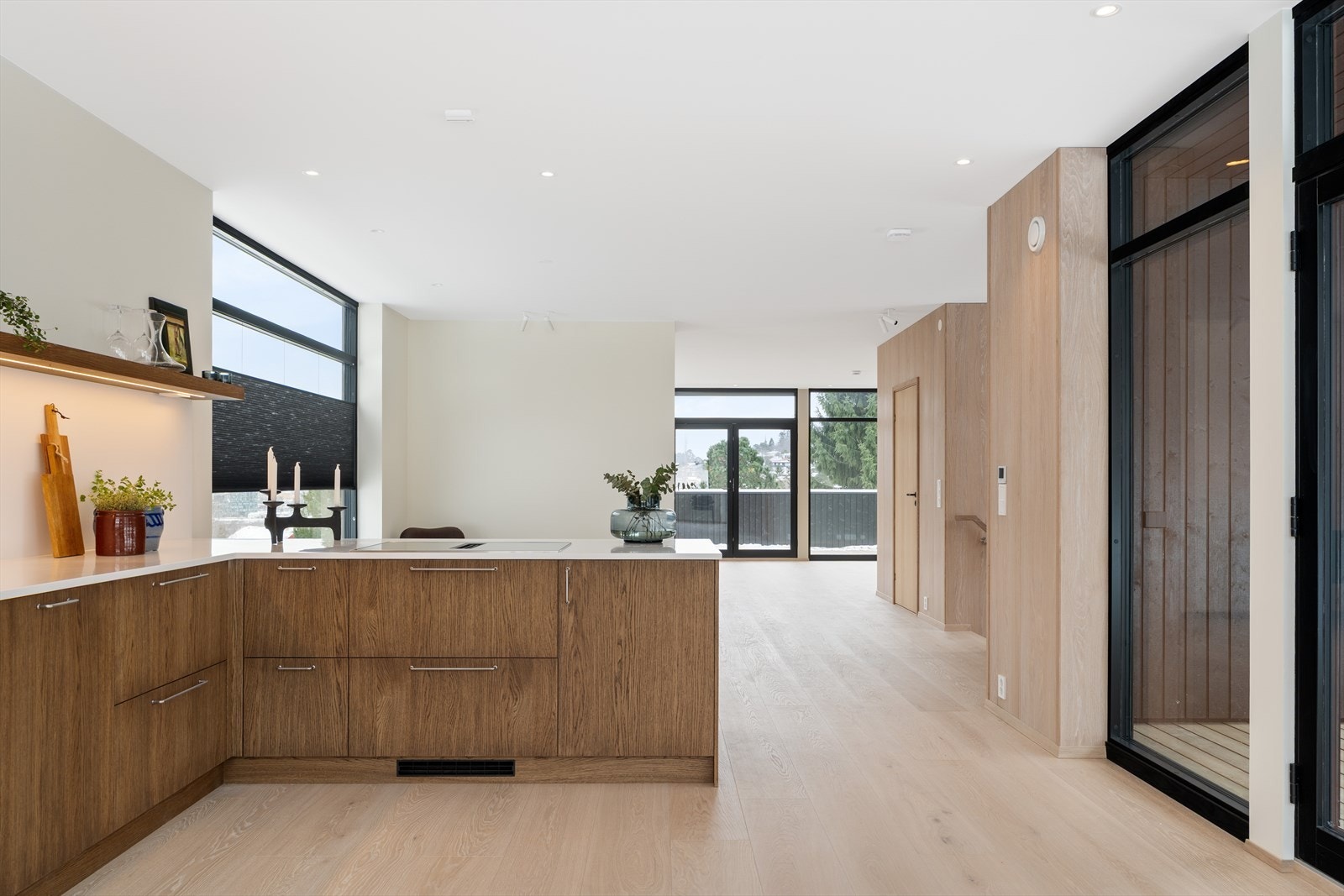 Helstavs Parkett av type Champagne Hvittonet fra Tarket Galleribilde