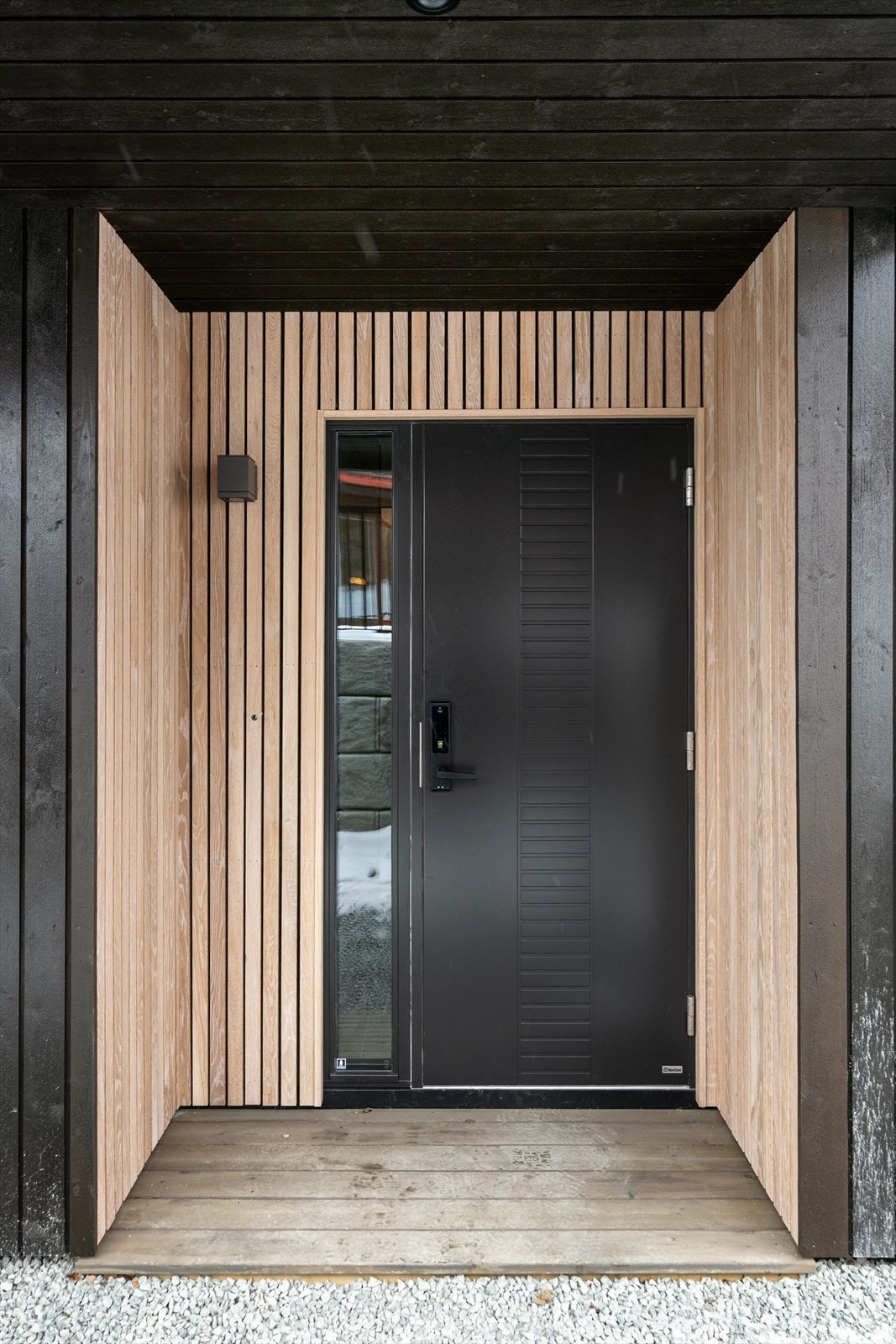 Ytterdør med kodelås Galleribilde