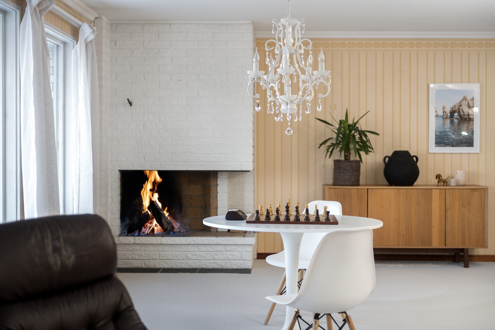 Peis gir en trivelig atmosfære på kjølige dager. Galleribilde