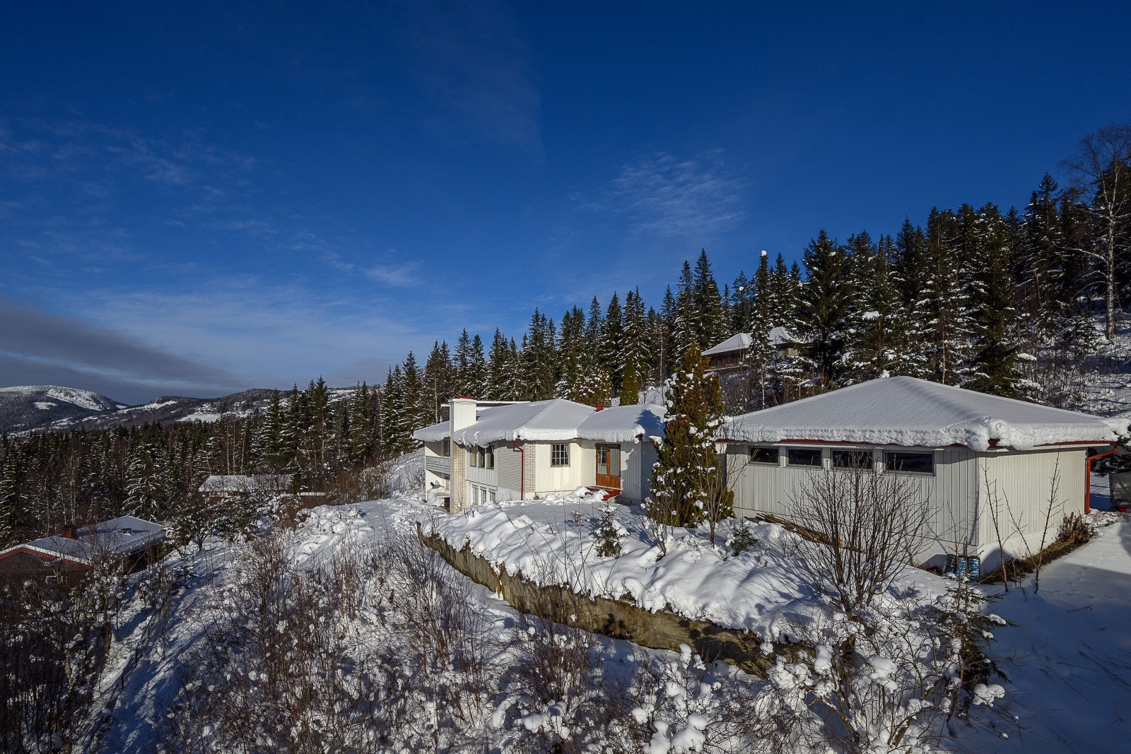 Her er det kort vei til sentrum med alle fasiliteter, Maihaugen, Stampesletta, Olympiaparken mm. Galleribilde