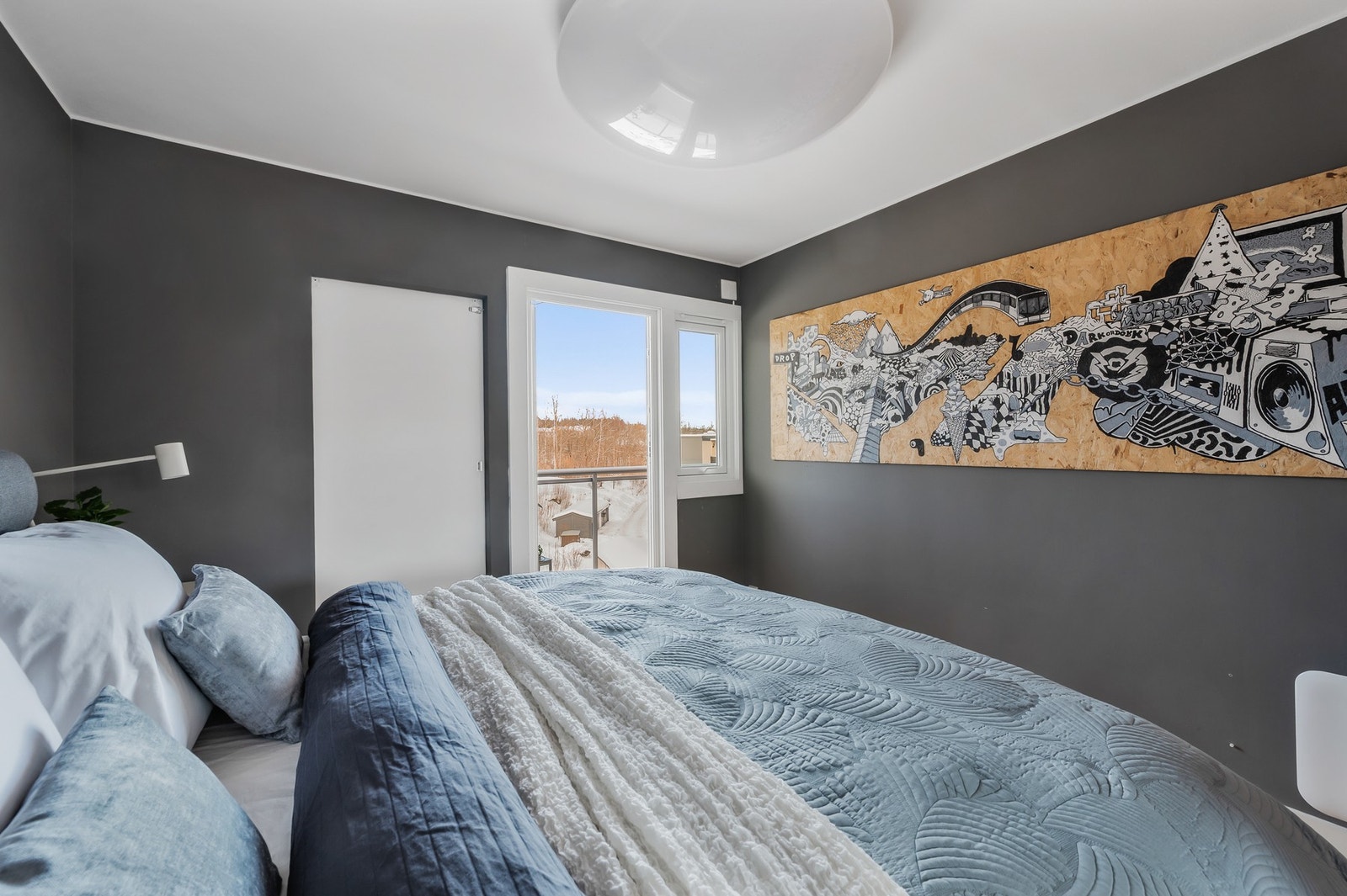 Hovedsoverommet har tilknytning til en innvendig bod. Galleribilde