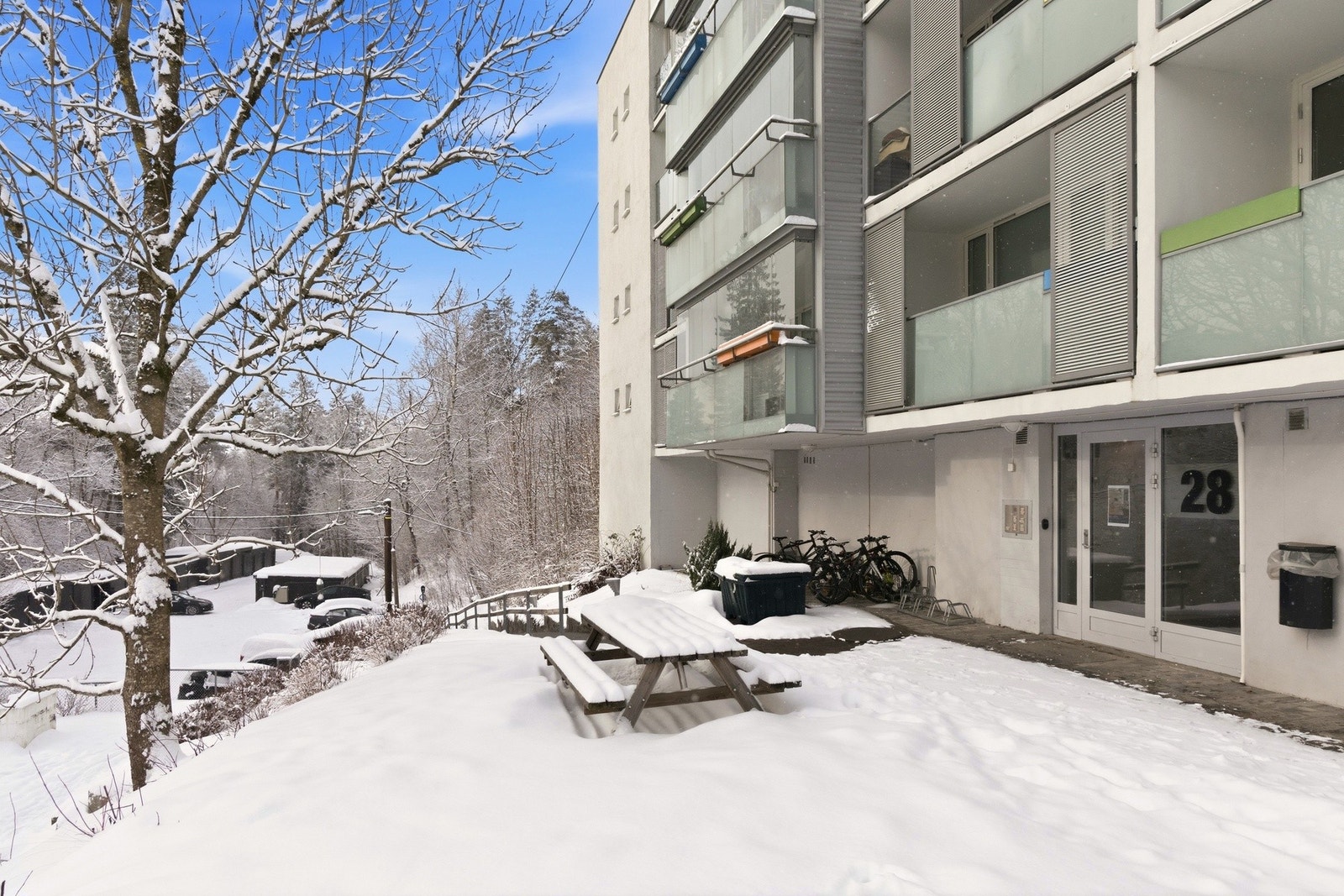 Perfekt for deg som ønsker en lettstelt og komfortabel bolig i attraktive omgivelser. Galleribilde