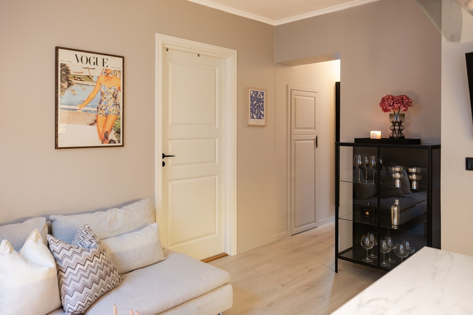 Her bort du i et attraktivt område med kort vei til Solsiden, sentrum og flere av byens studiesteder. Galleribilde