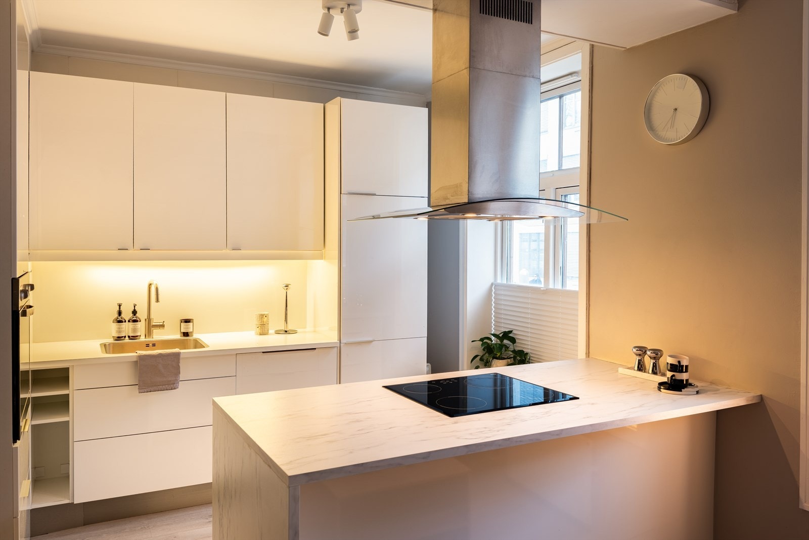 Delikat og innbydende kjøkken som har fått TG1 av takstmann i vedlagte tilstandsrapport. Galleribilde