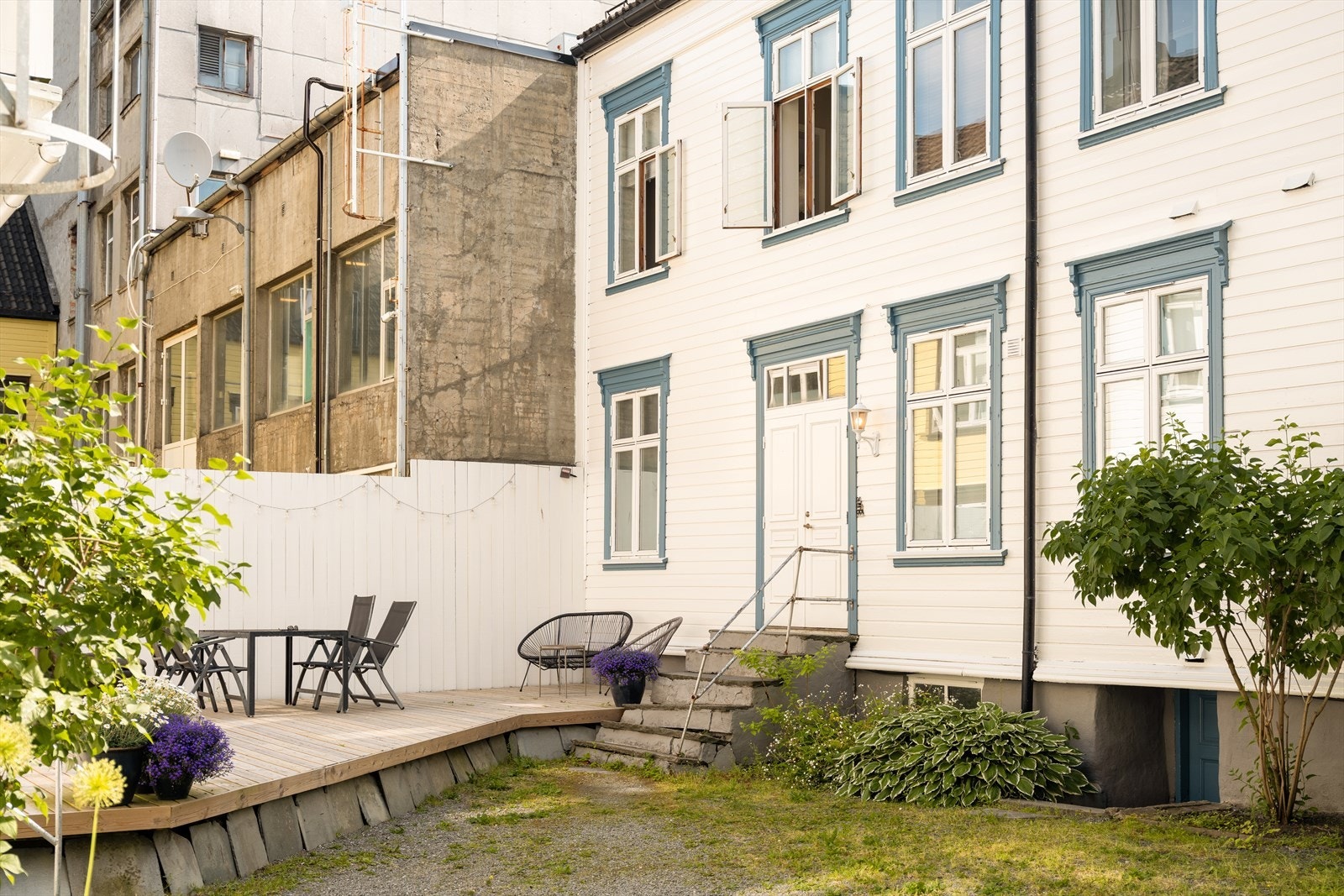 Fasaden ble malt i regi av sameiet i 2024. Galleribilde