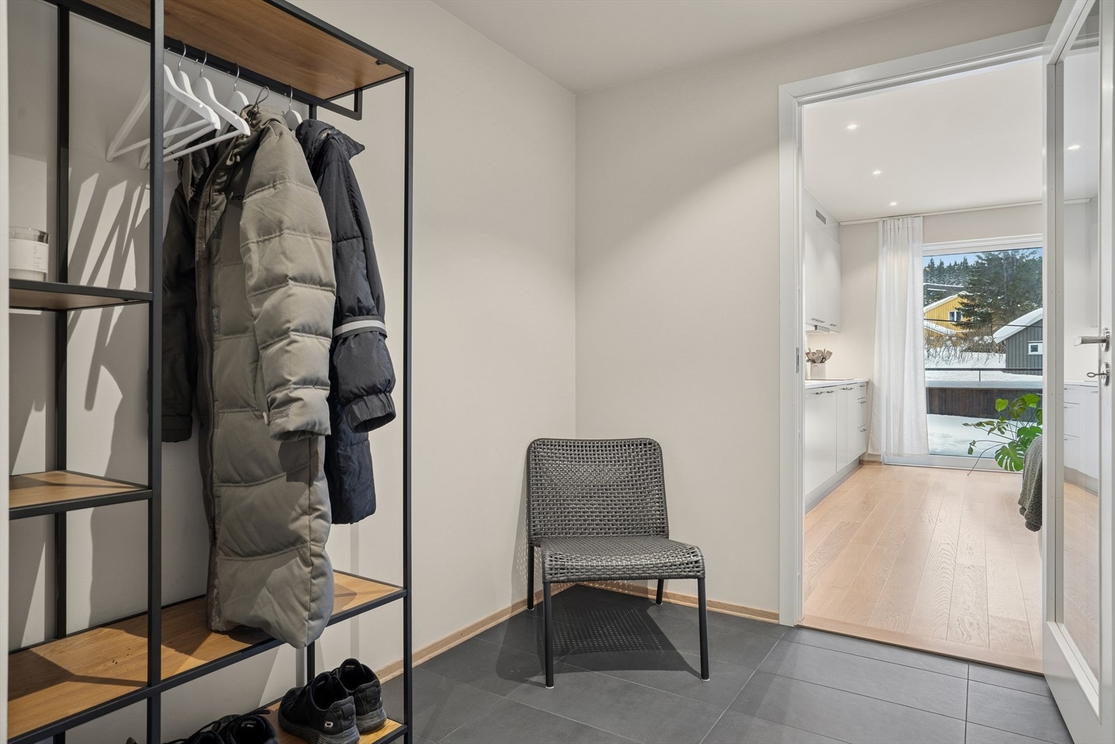 Leiligheten har en gjennomgående planløsning. Galleribilde