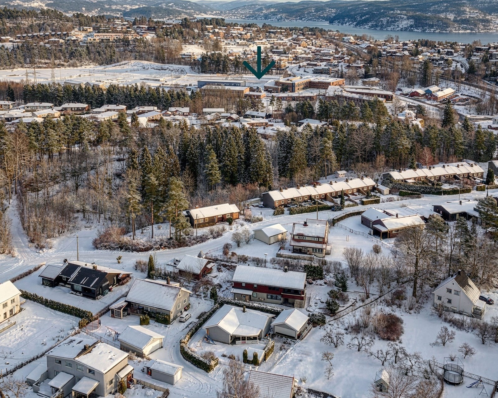 Trygg og god skolevei til barne- og ungdomsskole Galleribilde