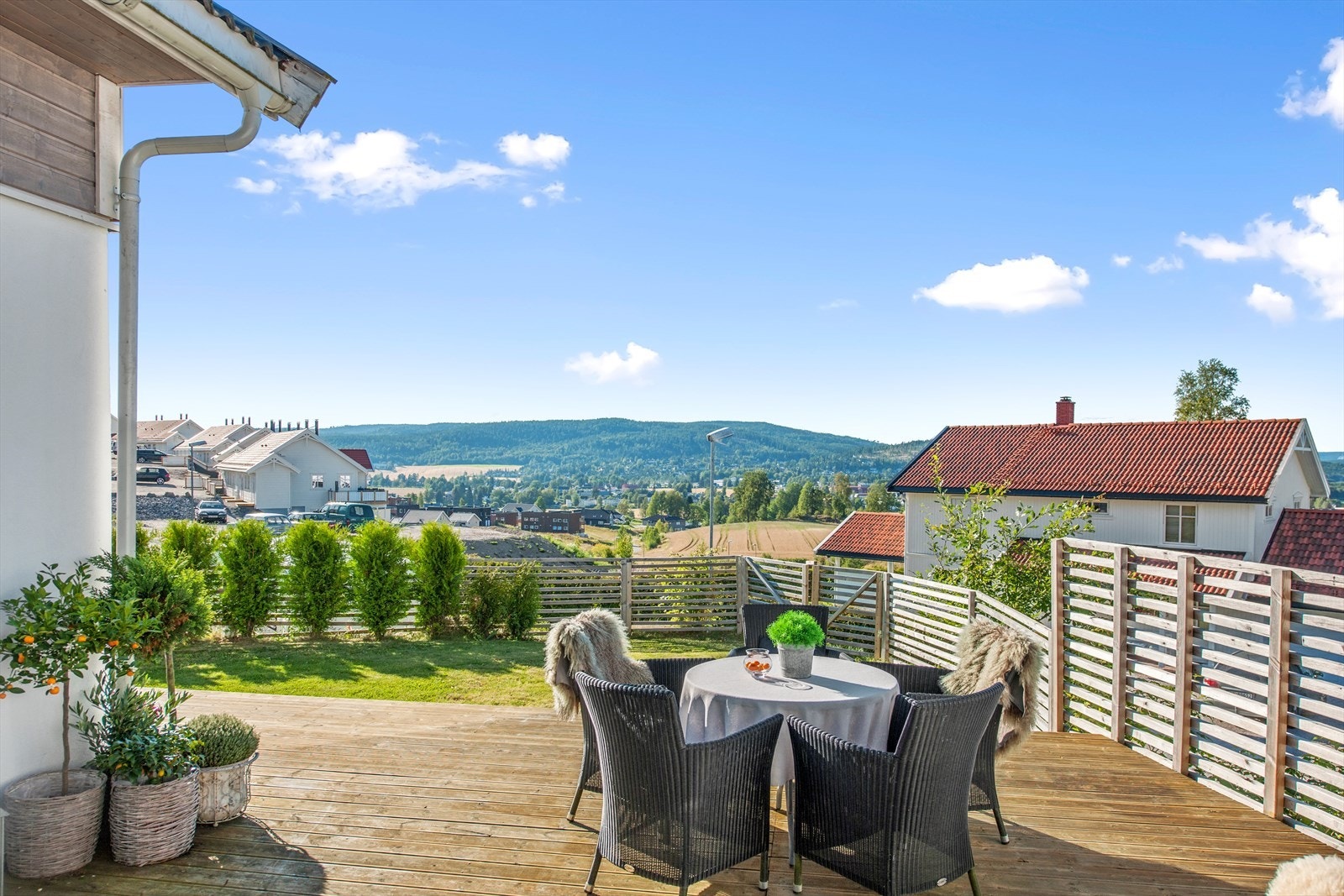 Sommerbilde fra kjøp i 2016 - Foto av EFKT Galleribilde