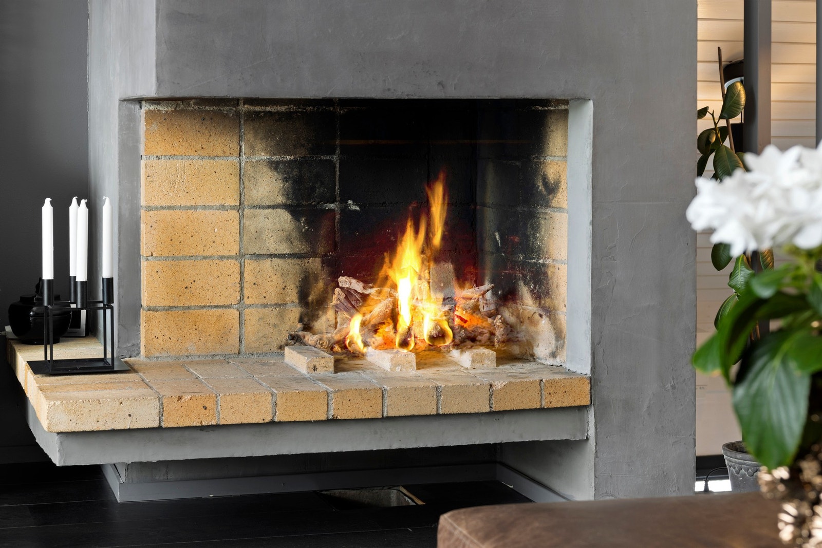 Åpen peis i 2. etasje Galleribilde