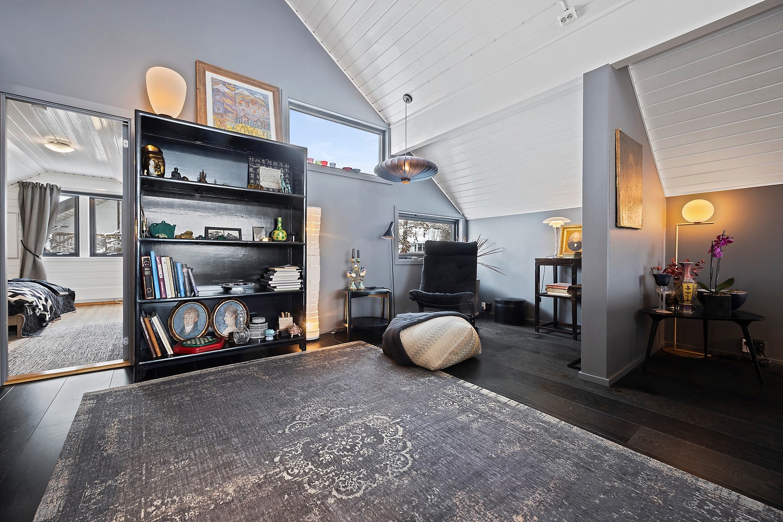 Mulighet for å innrede et 4. soverom i loftstuen Galleribilde