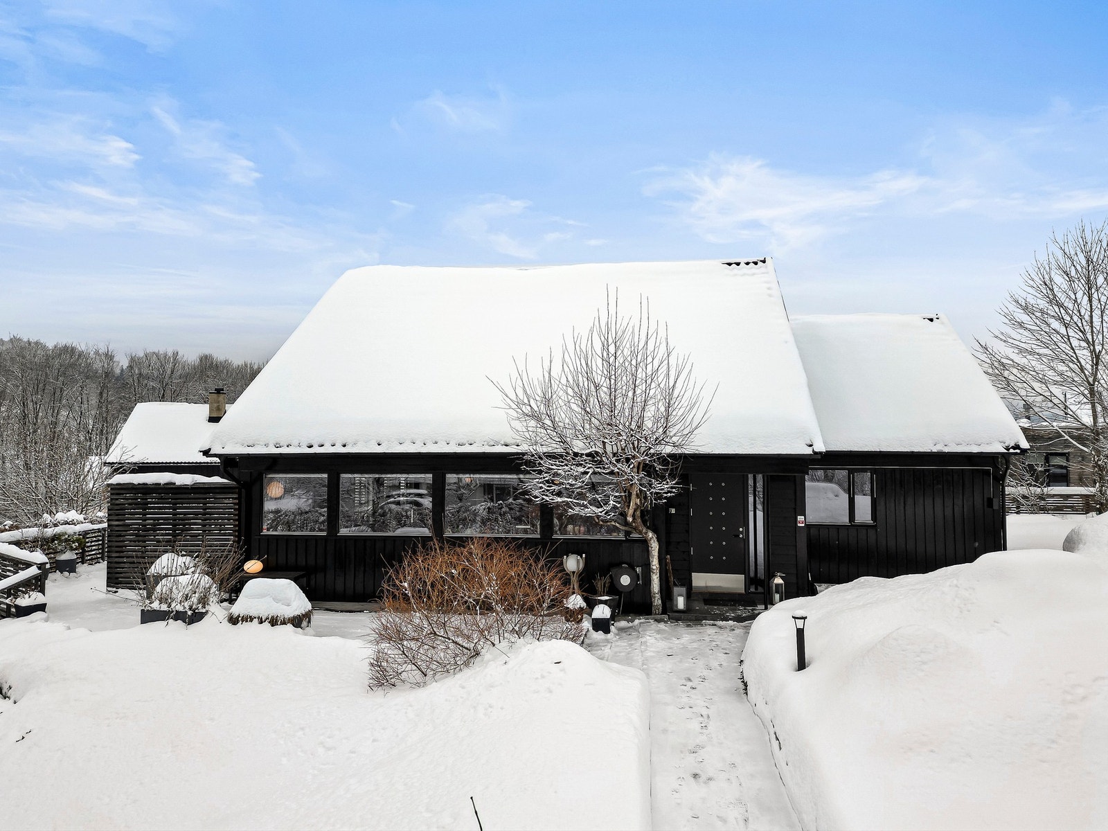 Pent inngangsparti Galleribilde