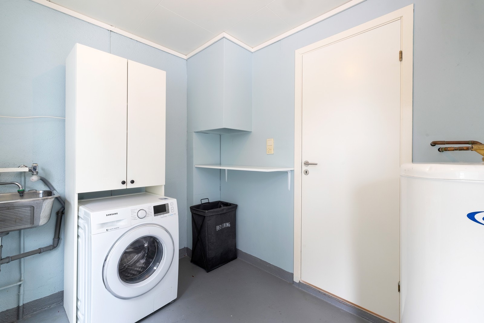 Vaskerom Galleribilde