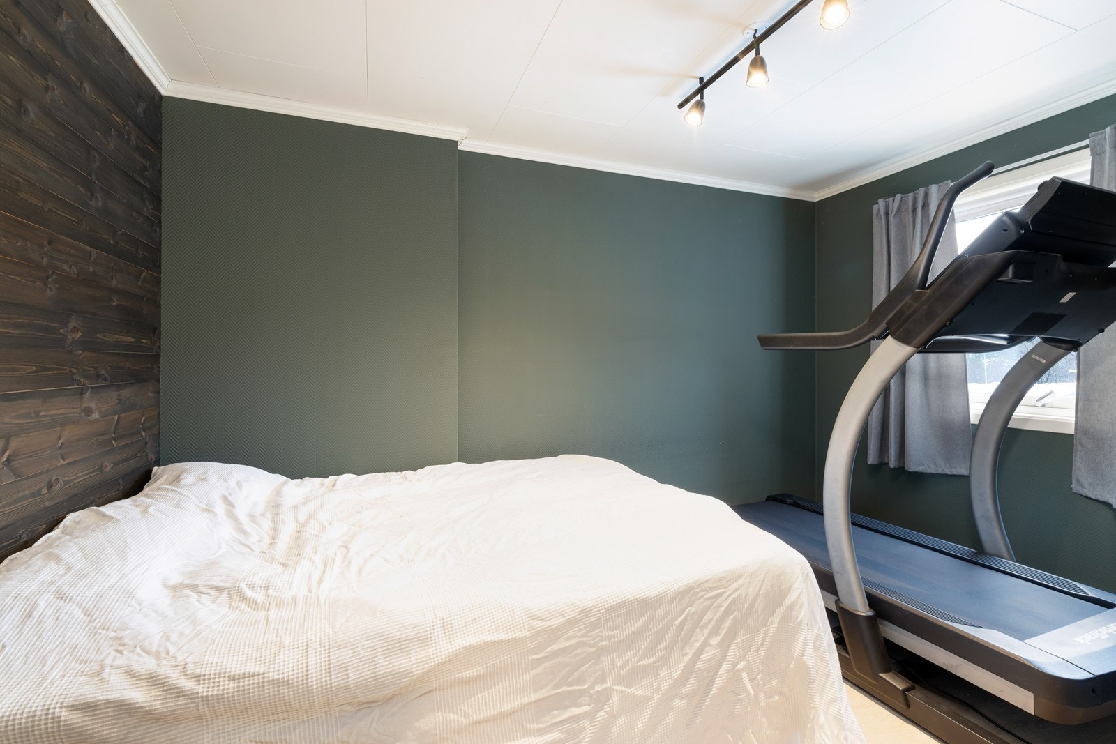 Soverom 2 underetasje Galleribilde