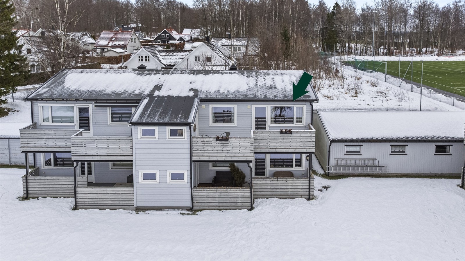 Krogsveen v/Vindum ønsker velkommen til Lingelemveien 459! Leiligheten ligger solrikt og usjenert til i 2. etasje Galleribilde