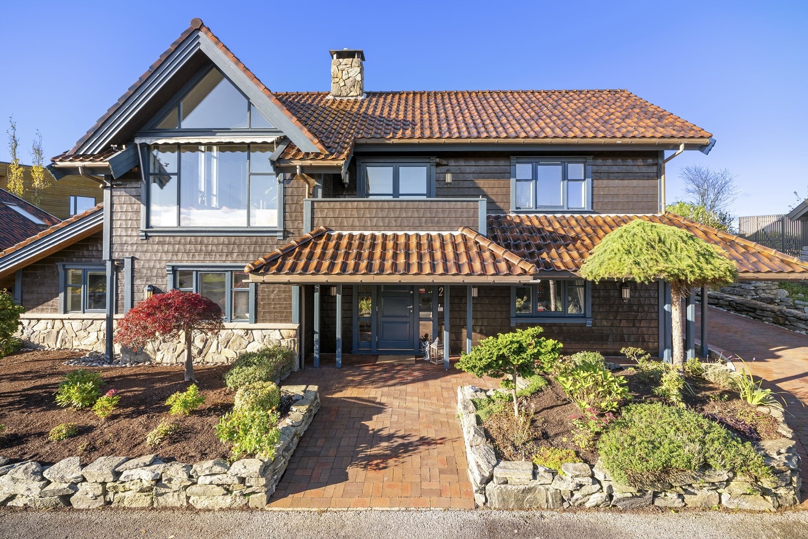 Et innbydende uterom som utvider boligens livskvalitet Galleribilde