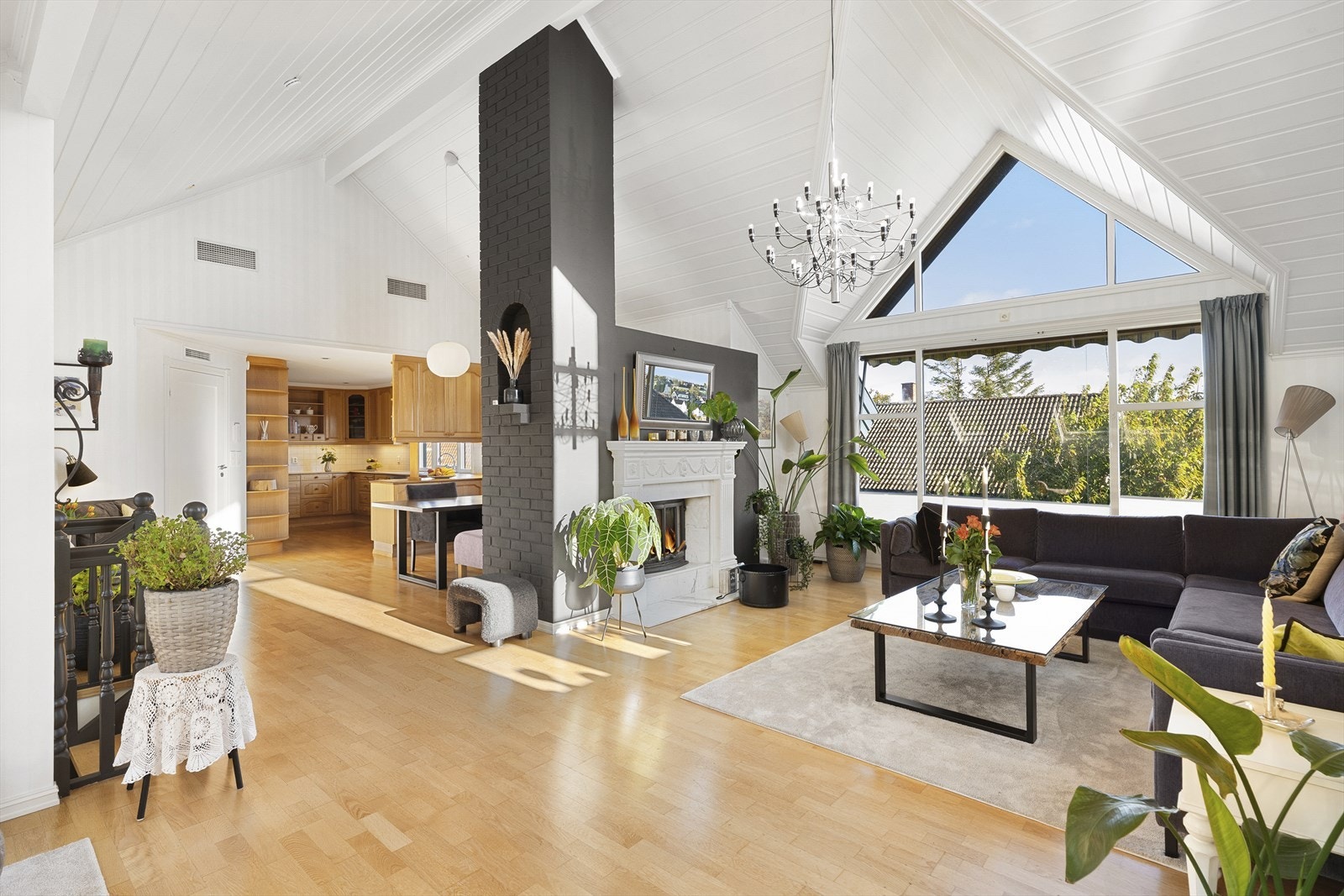 Peisen skaper varme og ekte hygge på kalde vinterdager. Galleribilde