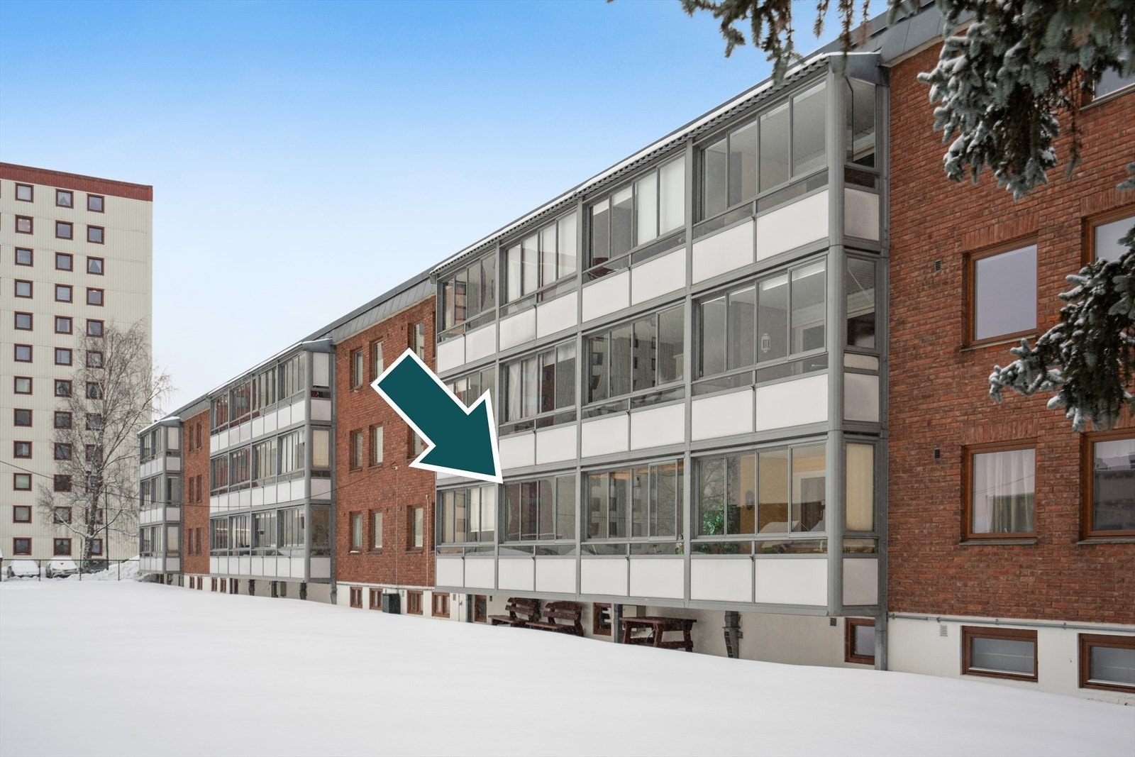 Leiligheten ligger fint til i byggets første etasje og har et internt bruksareal på 65 m². Galleribilde