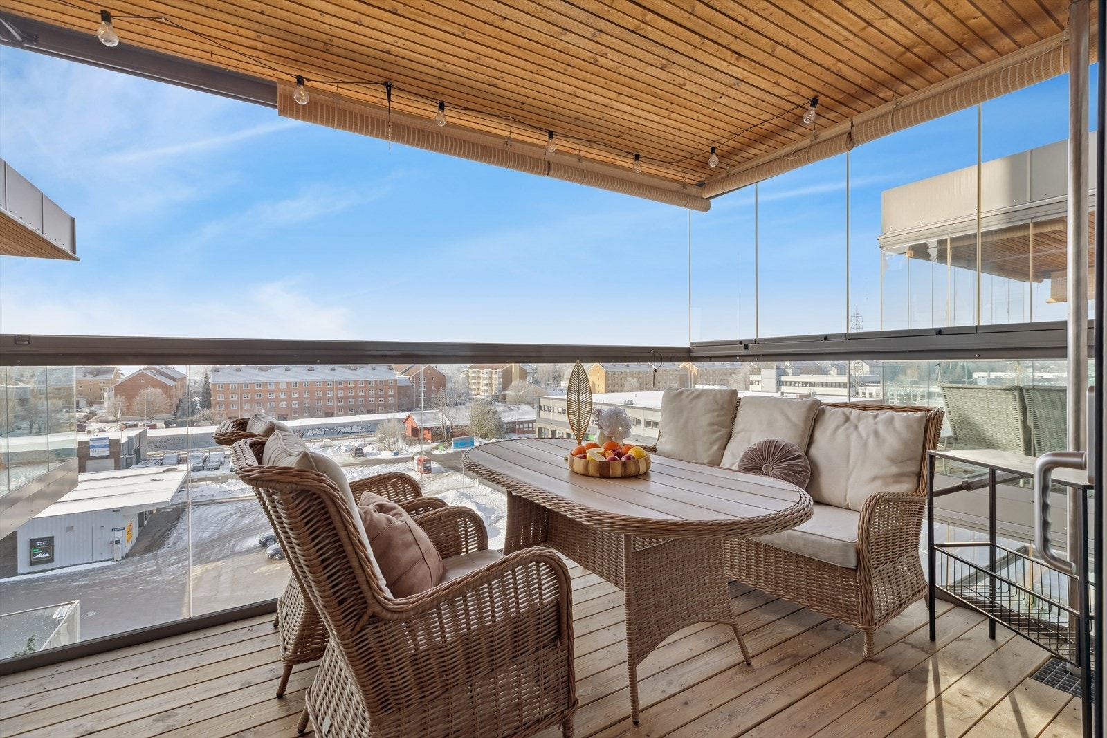 Med en sentral plassering i et veletablert og attraktivt bomiljø på Lambertseter har du alt du trenger i hverdagen like i nærheten. Galleribilde