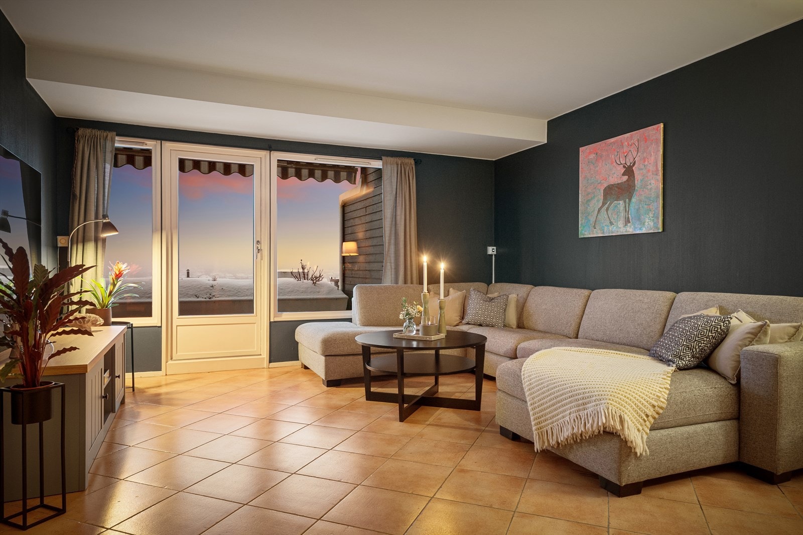 Lys og innbydende leilighet i 1. etasje Galleribilde