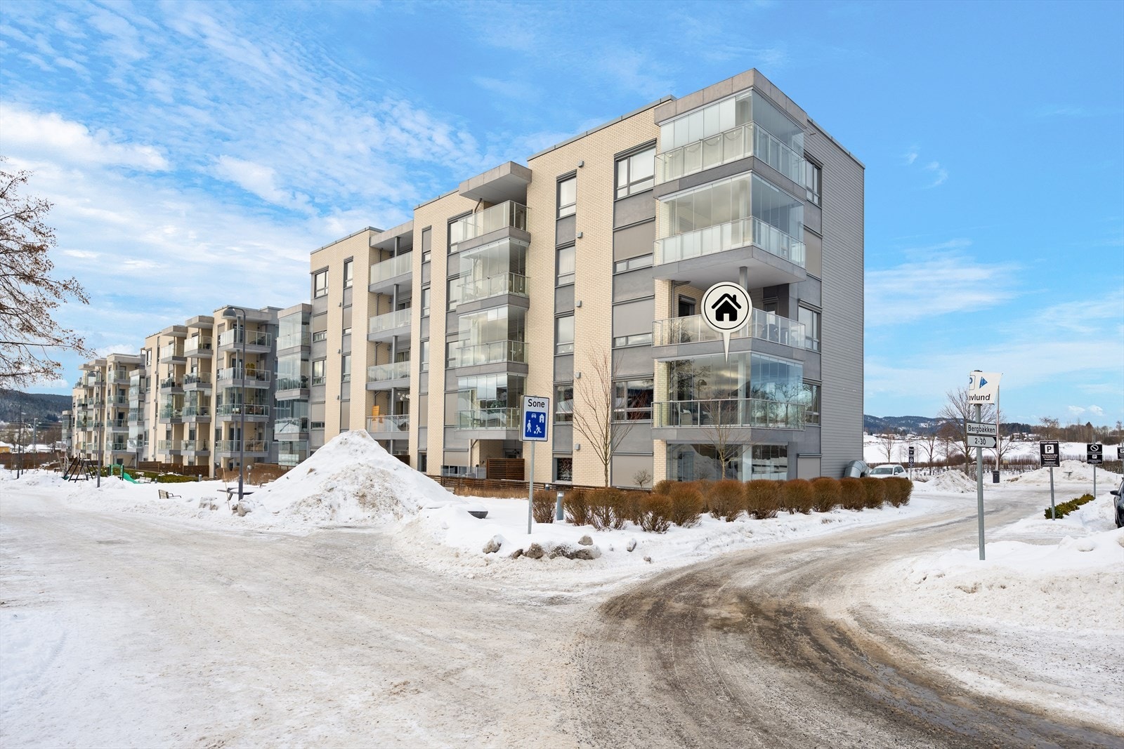 Her bor du med umiddelbar nærhet til alt det sentrum har å tilby, samtidig som området har en behagelig atmosfære. Galleribilde