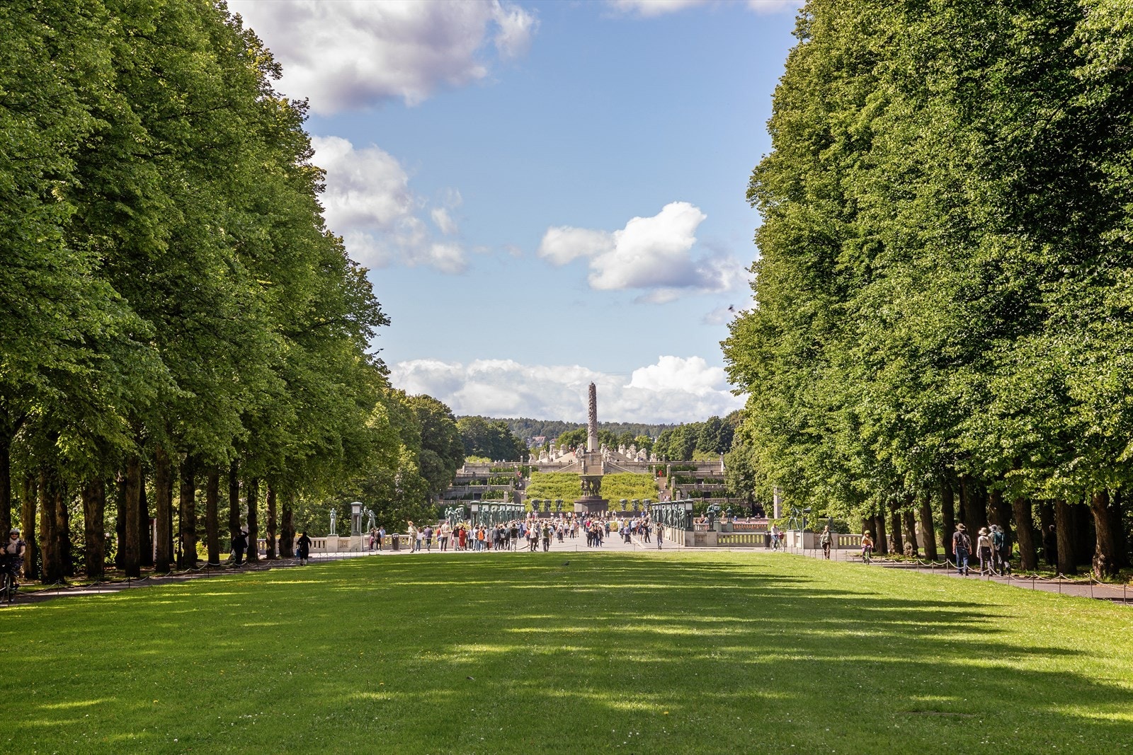 Det er gangavstand til populære Frognerparken Galleribilde