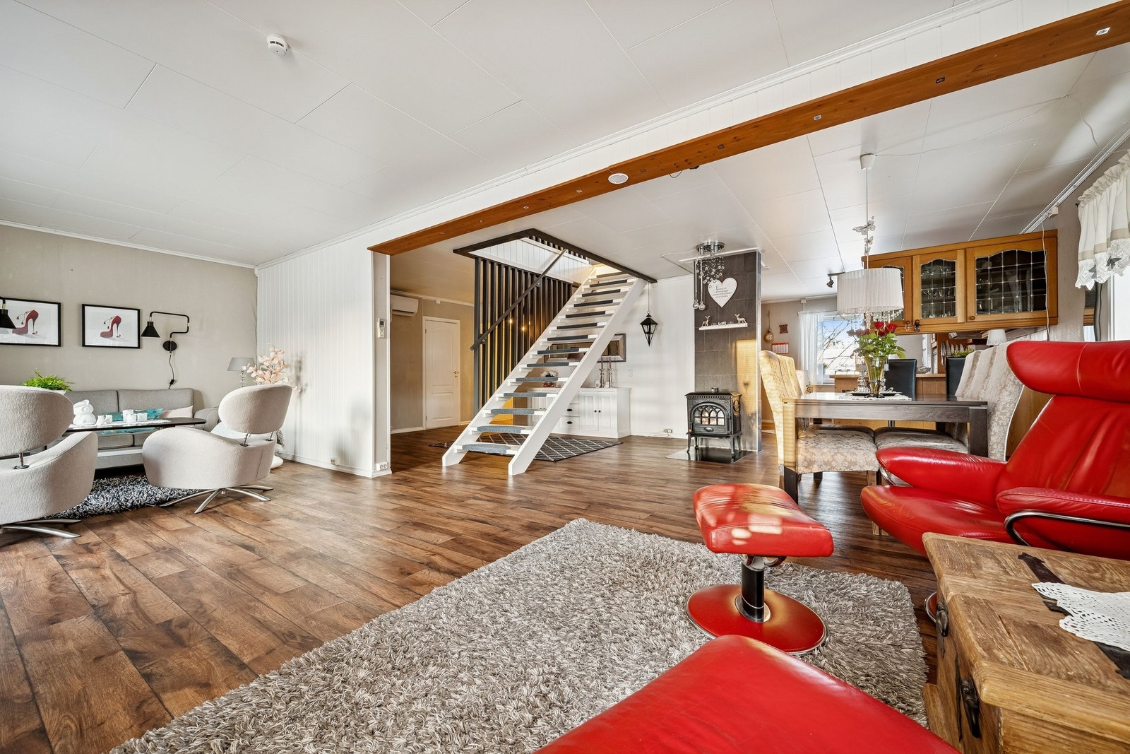 Stua med trapp Galleribilde