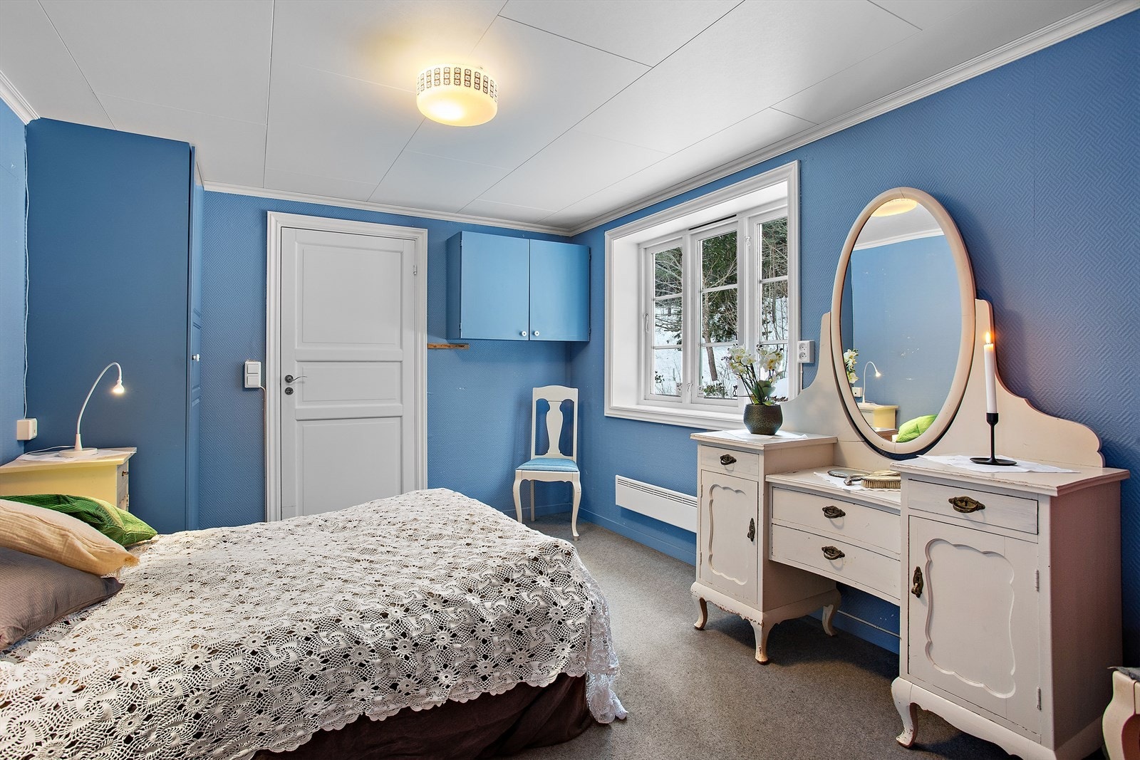 Stort soverom nede Galleribilde