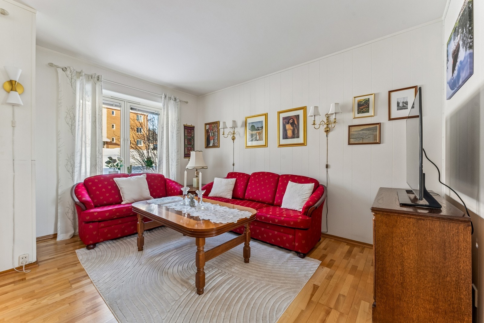 En leilighet hvor samme familie har bodd siden 1962, her må det være godt å bo. Galleribilde