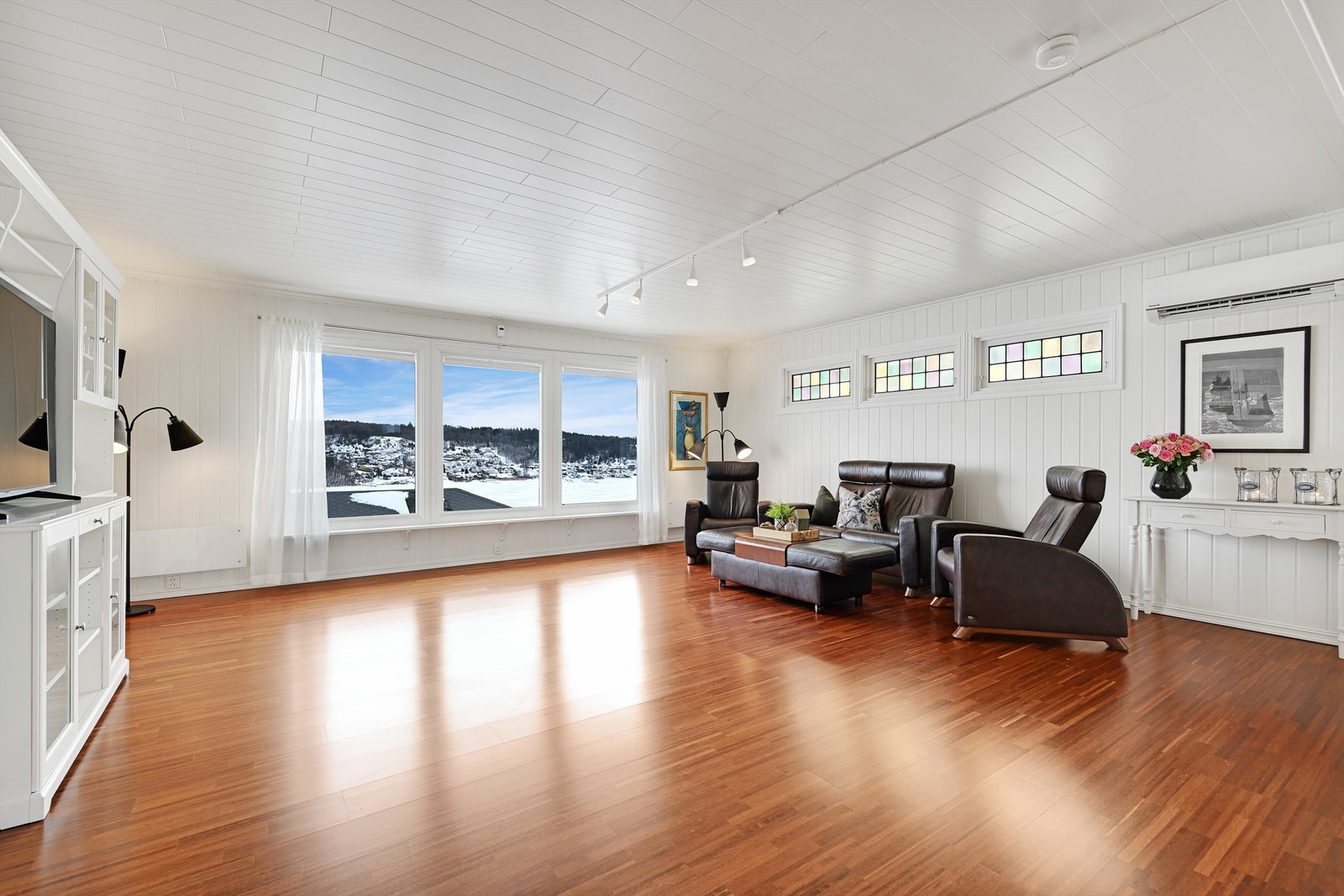 Her er det gode innredningsmuligheter og plass til å skape ulike soner. Galleribilde