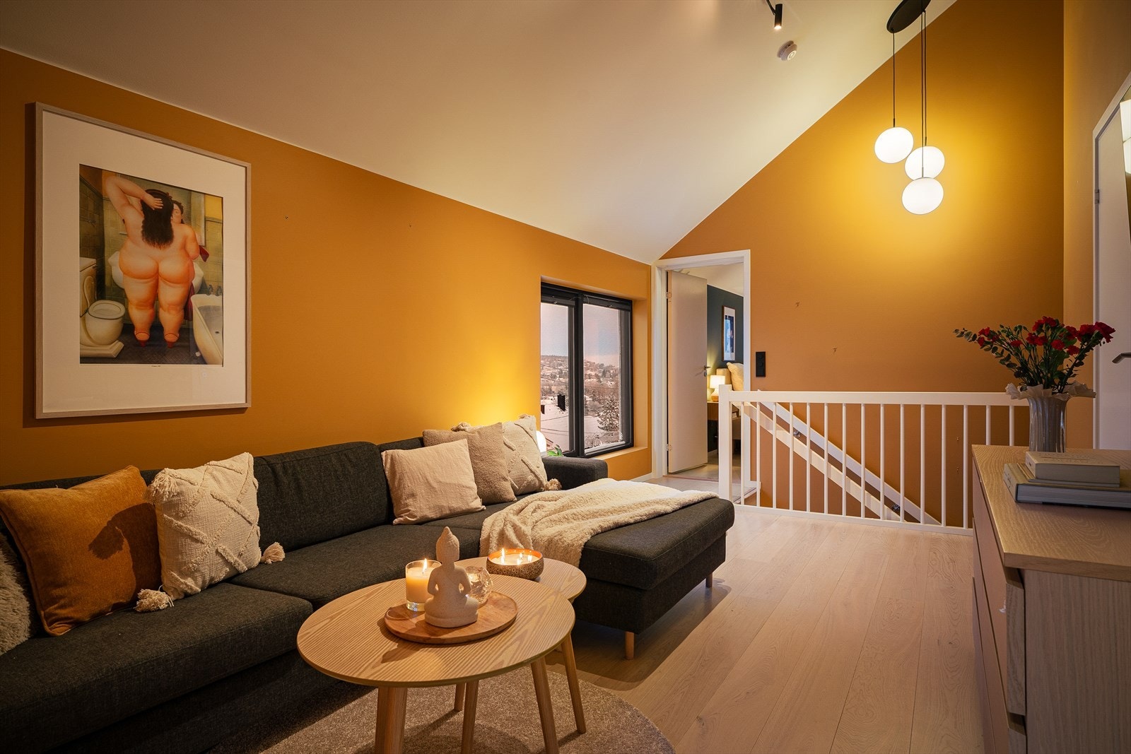 Ca 4,2 m takhøyde ifølge selger. Galleribilde