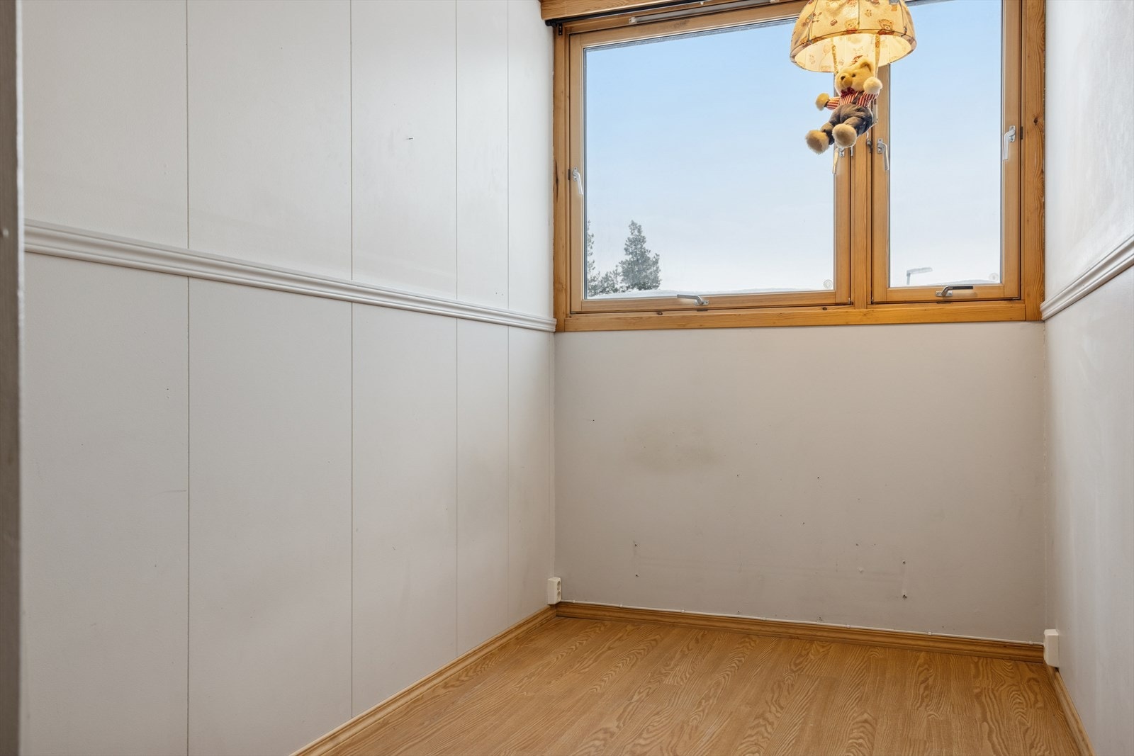 Soverom 3 - Alle soverommene har vinduer som slipper inn godt med dagslys. Galleribilde